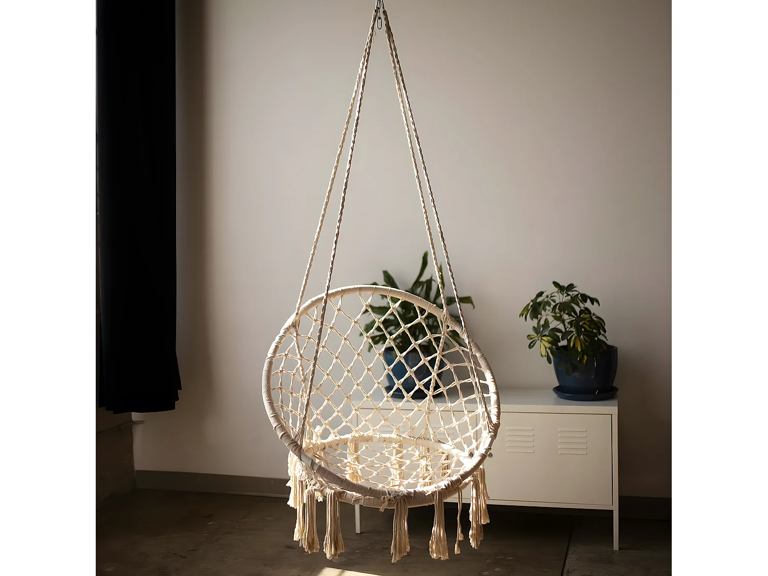 MilaniHome.it - Poltrona sedia sospesa in tessuto per esterno giardinodi coloreBeige