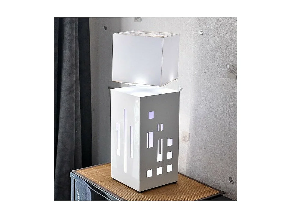Lampe LED en lévitation MEGAPOLITE CityLine Blanche