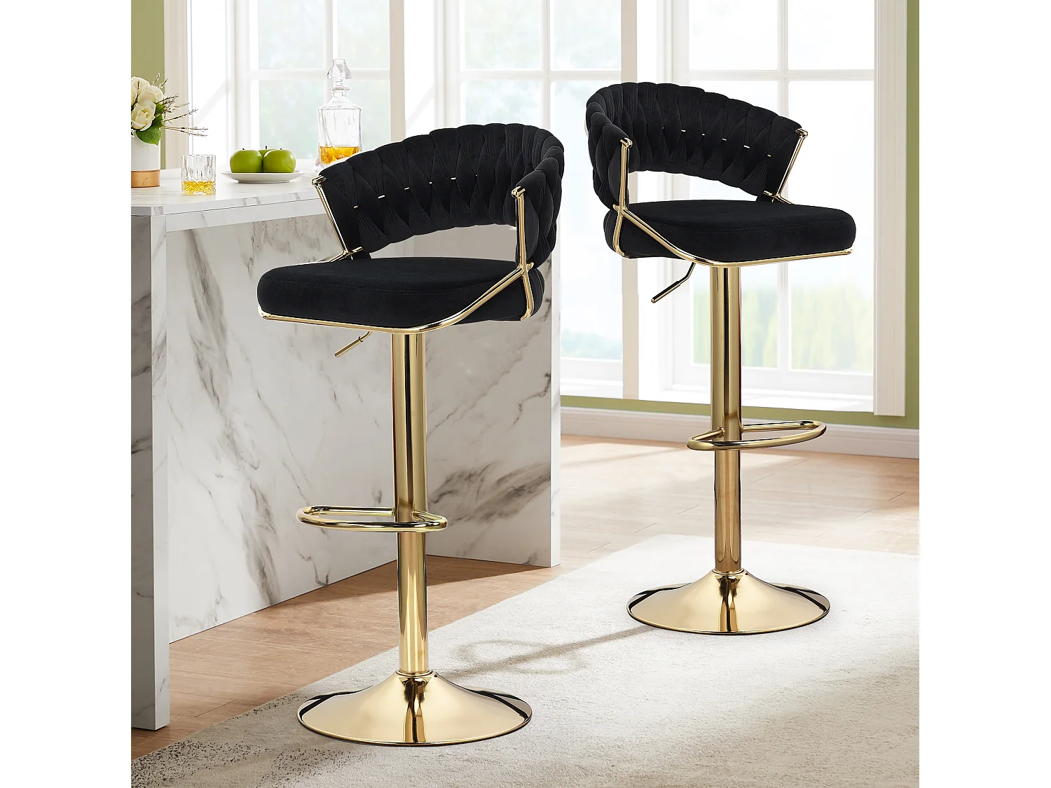 Lot de 2 tabourets de bar en velours chaise bar avec pieds dorés, design ergonomique, pour restaurants, cafés, Bar, noir