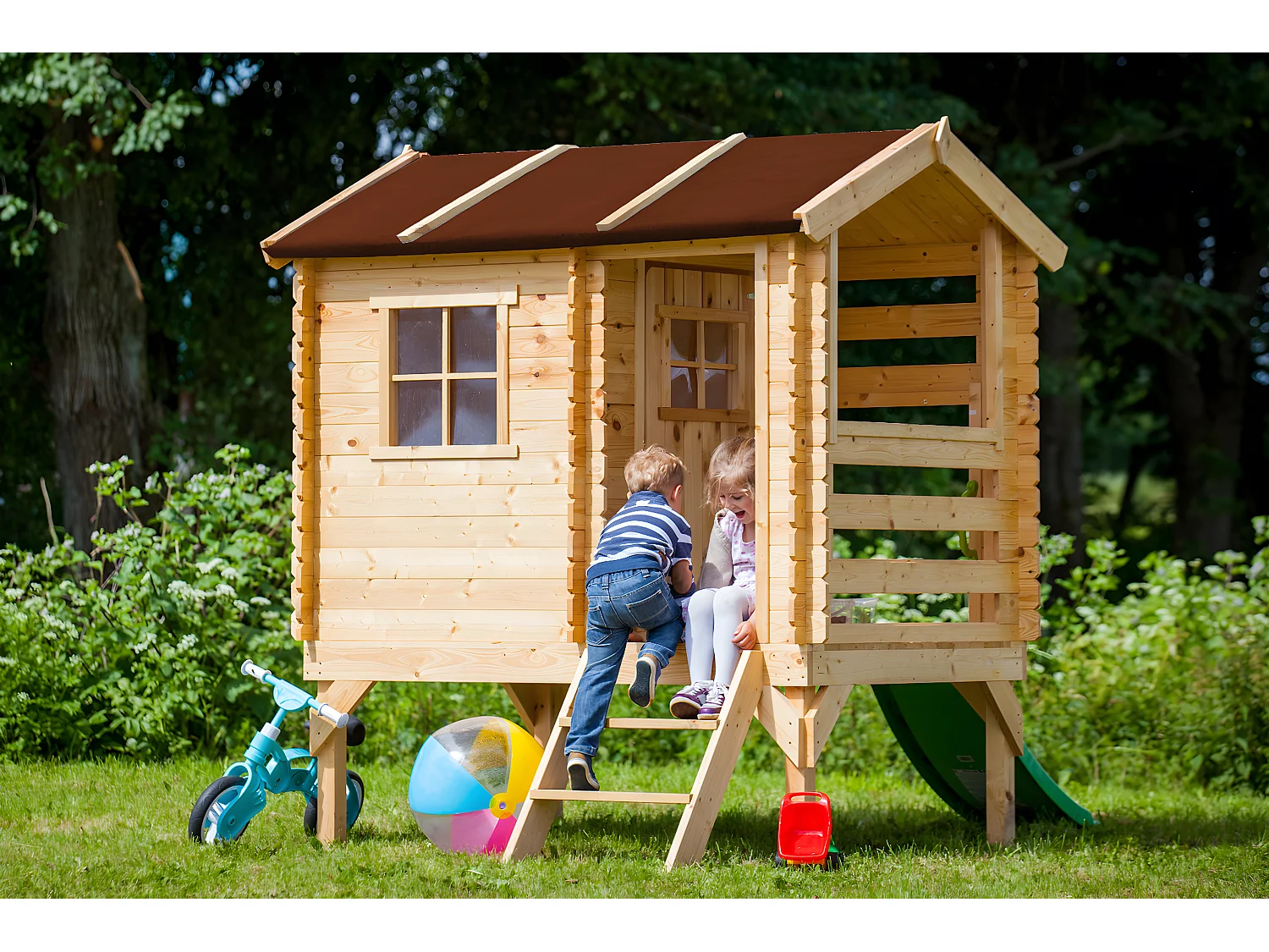 Timbela M501C - Houten huis voor kinderen 1,1m2 / 182x146xH205cm - met glijbaan