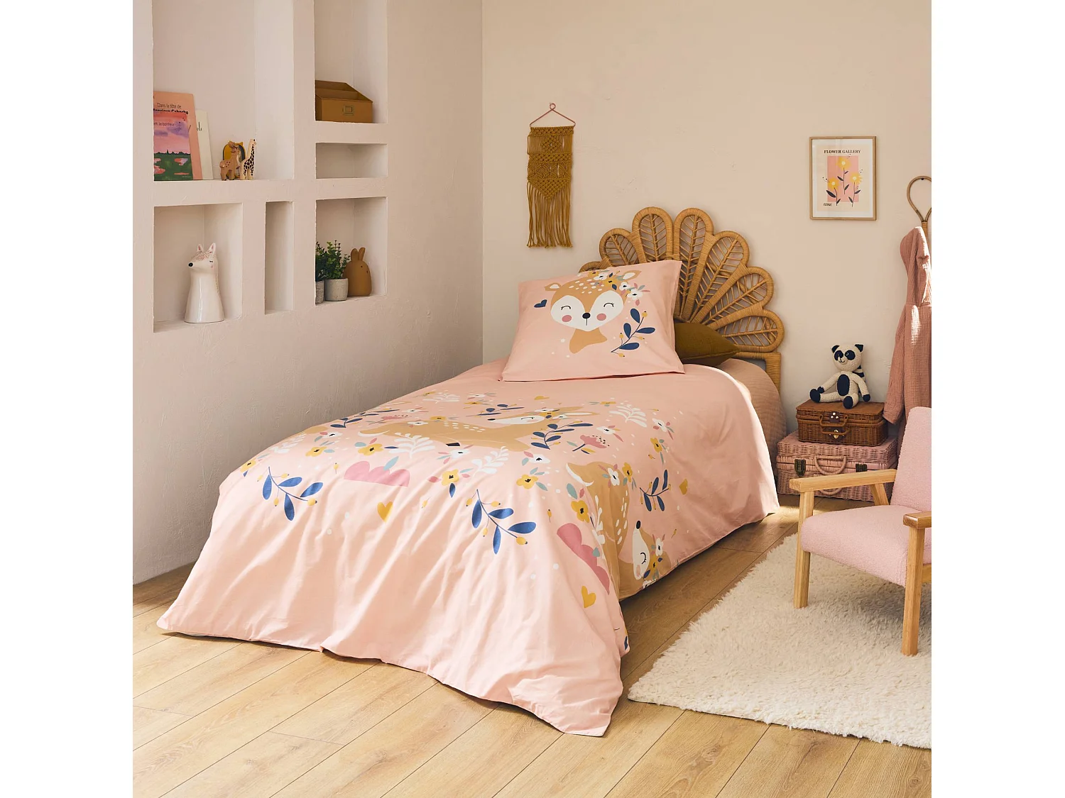 Cabecero de ratán natural