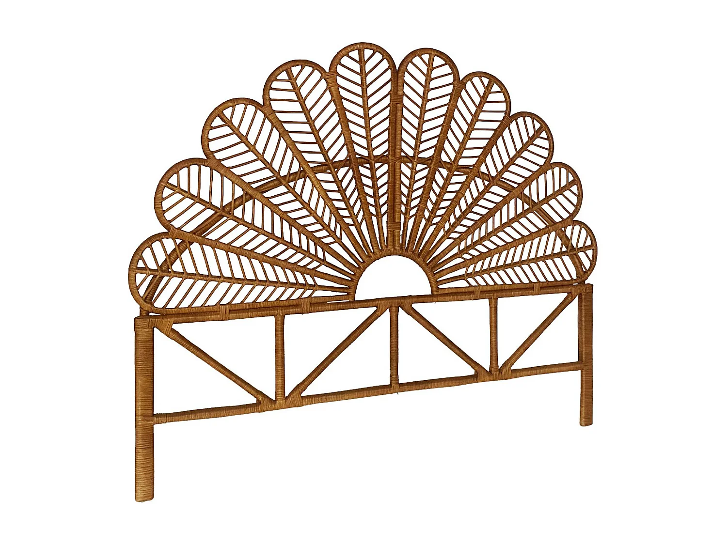 Cabecero de ratán oscuro