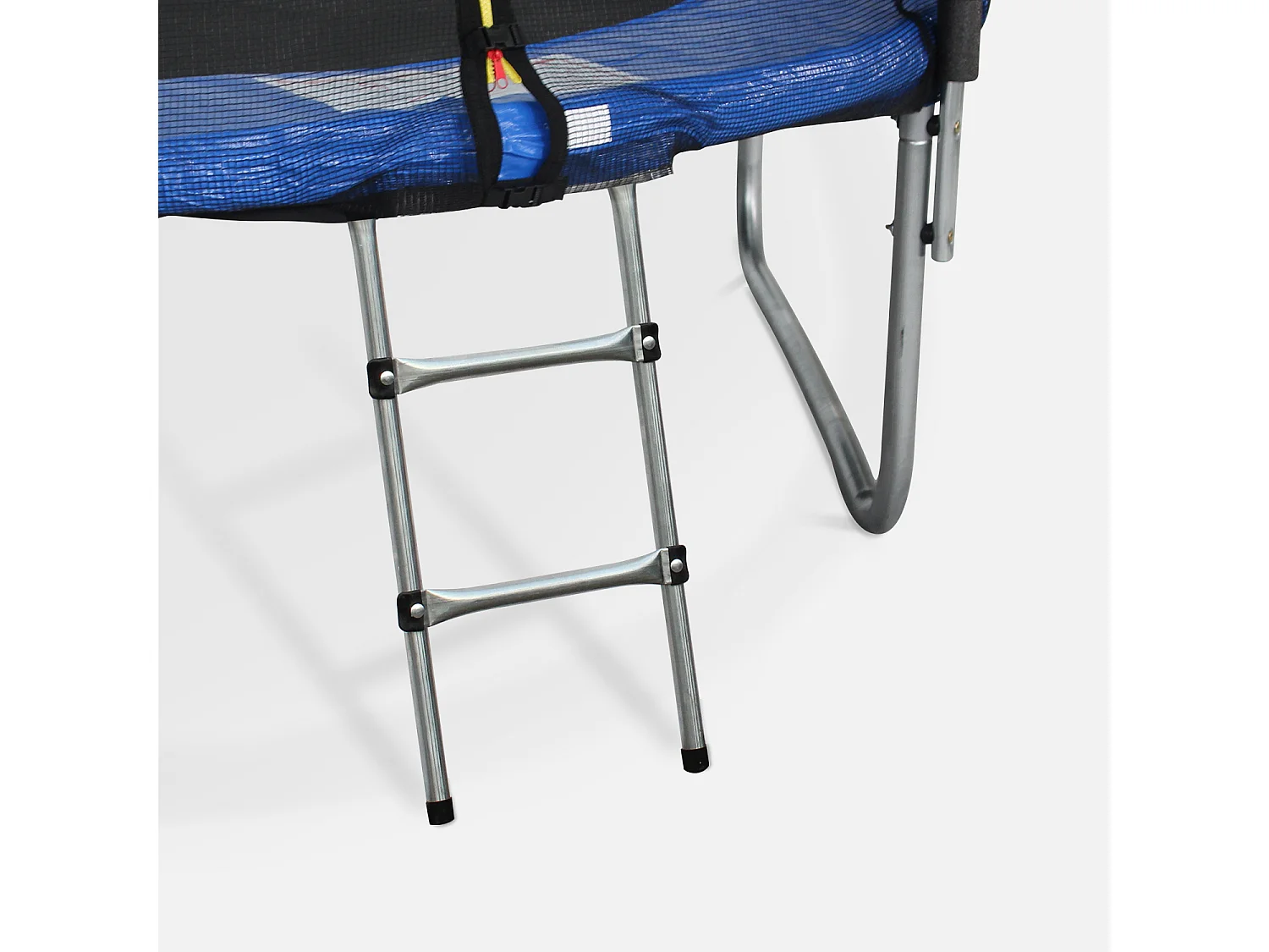 Pack accessoires pour trampoline Ø 305cm Mars/Verseau/ Mars INNER - Échelle. bâche de protection. filet de rangement pour chaussures et kit d’ancrage