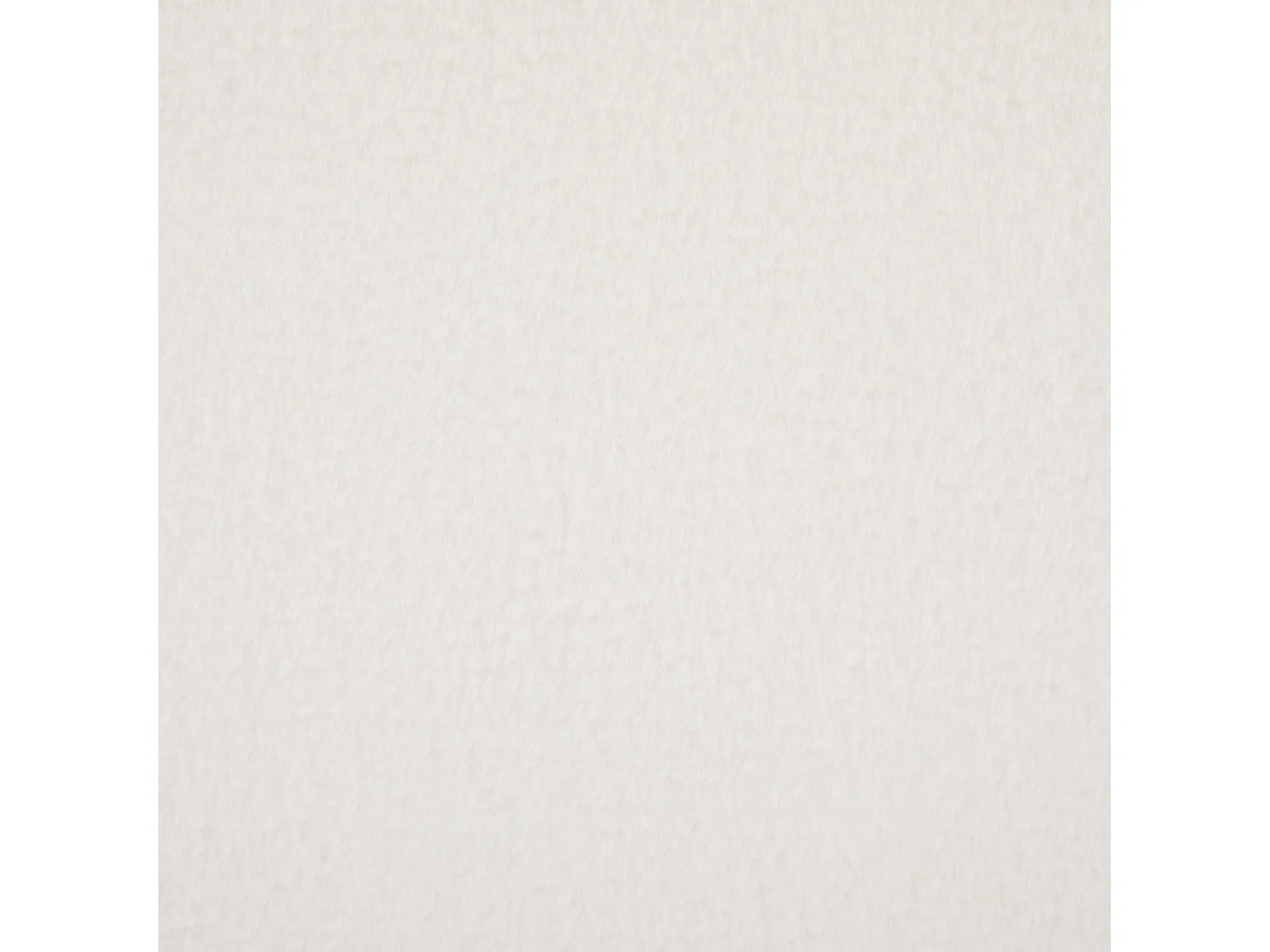 Fauteuil scandinave bois d'hévéa teinté noyer et tissu effet fausse fourrure