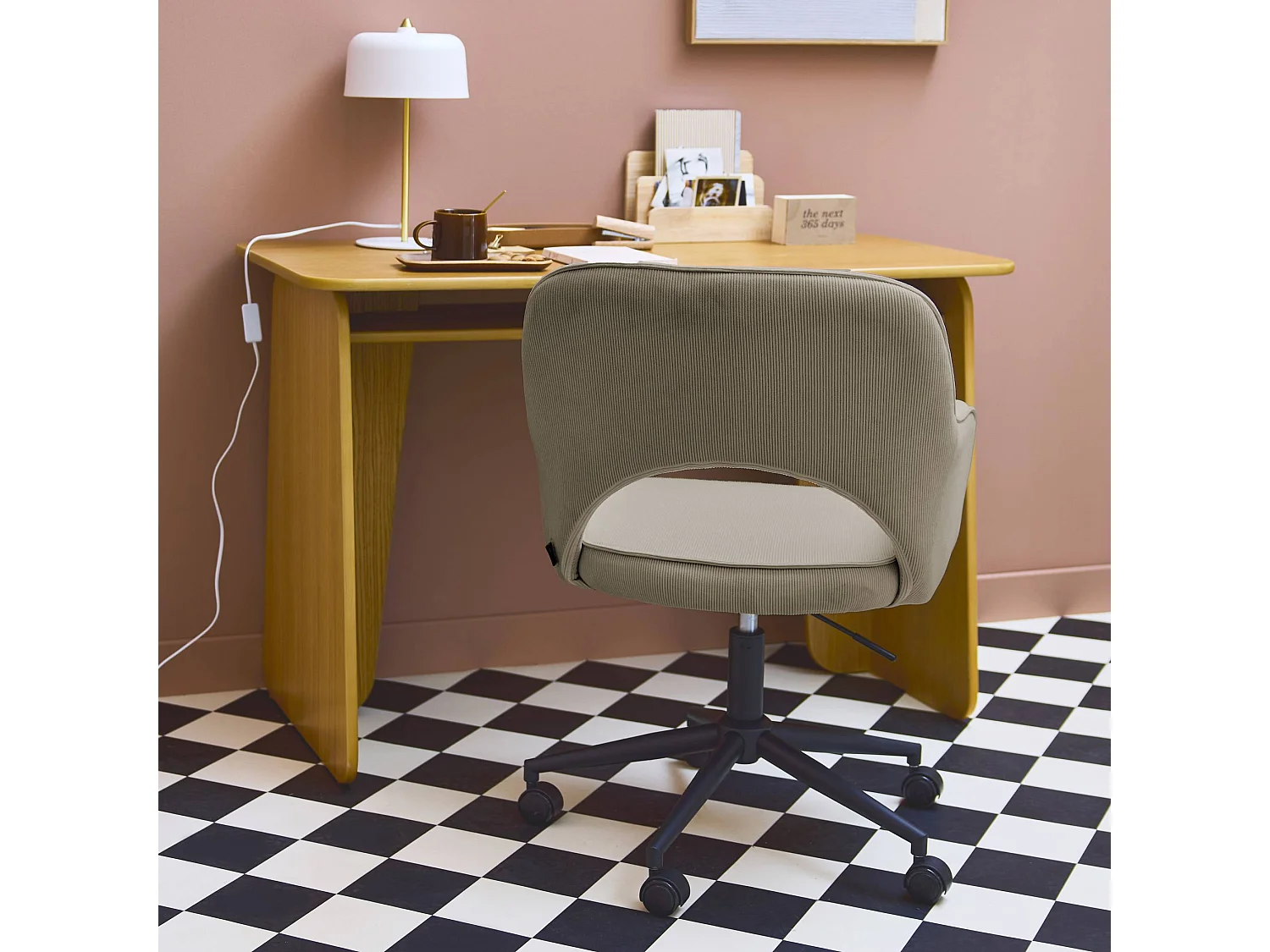 Sedia da ufficio in velluto a coste con rotelle, beige