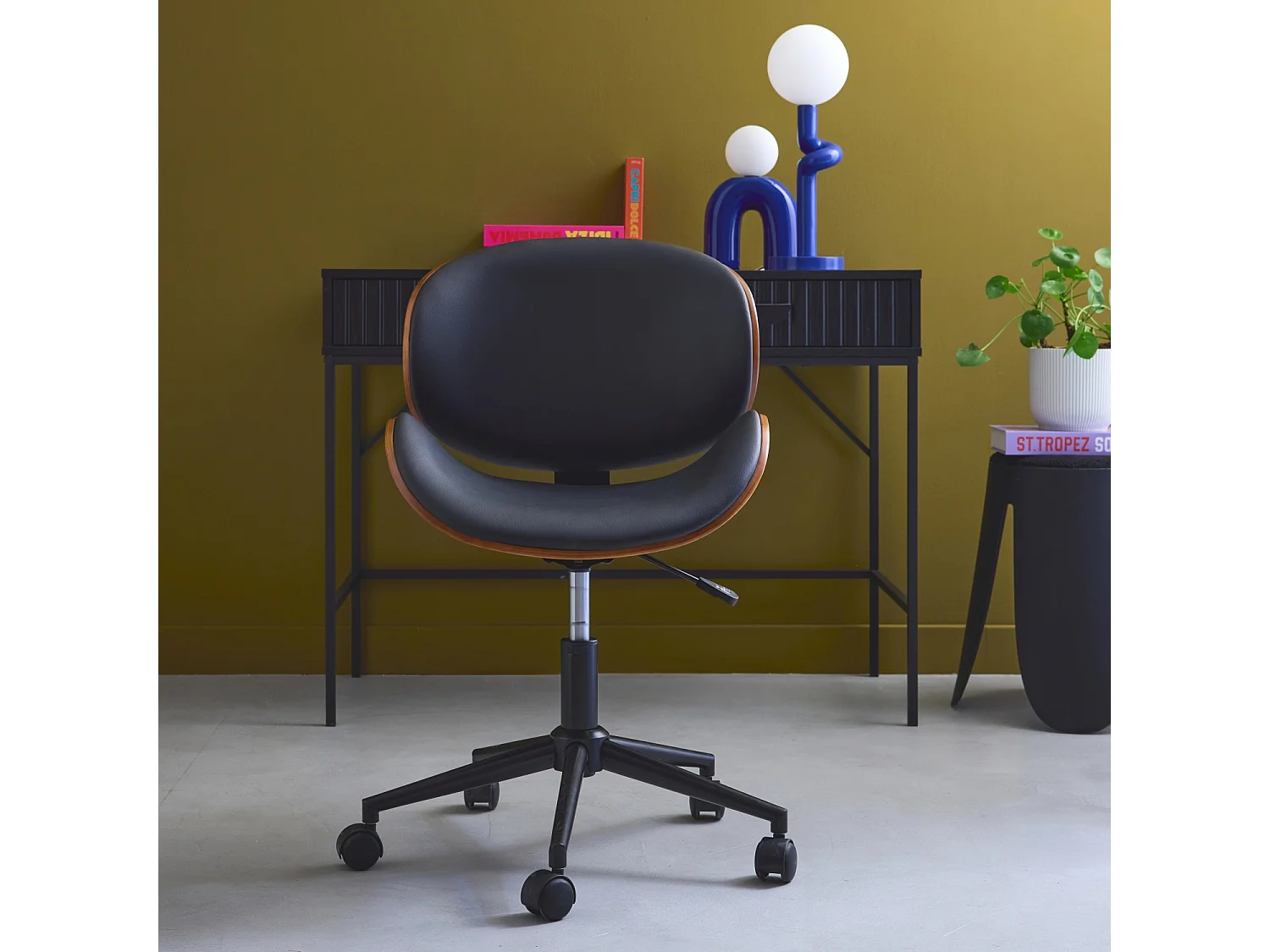 Sedia da ufficio con rotelle, effetto legno curvato e similpelle, nero