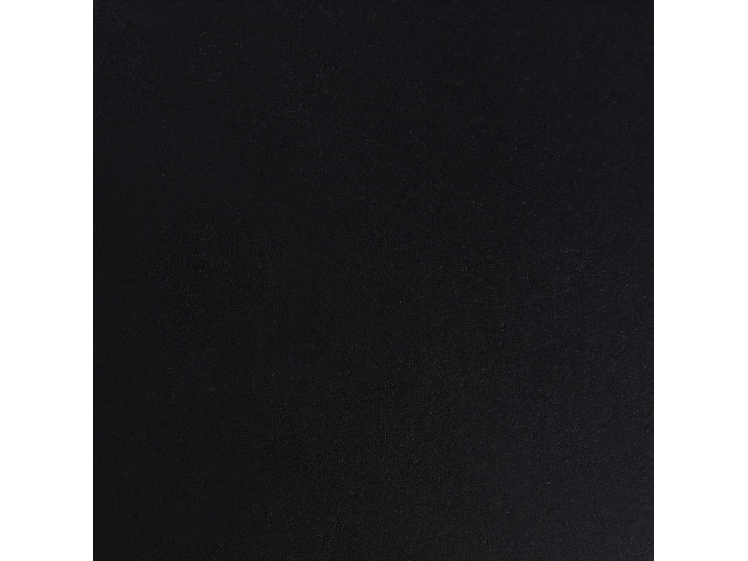 Esstisch für 4 Personen schwarz rund ø 100 cm Holzbeine Mittelfuß Skandi Akron