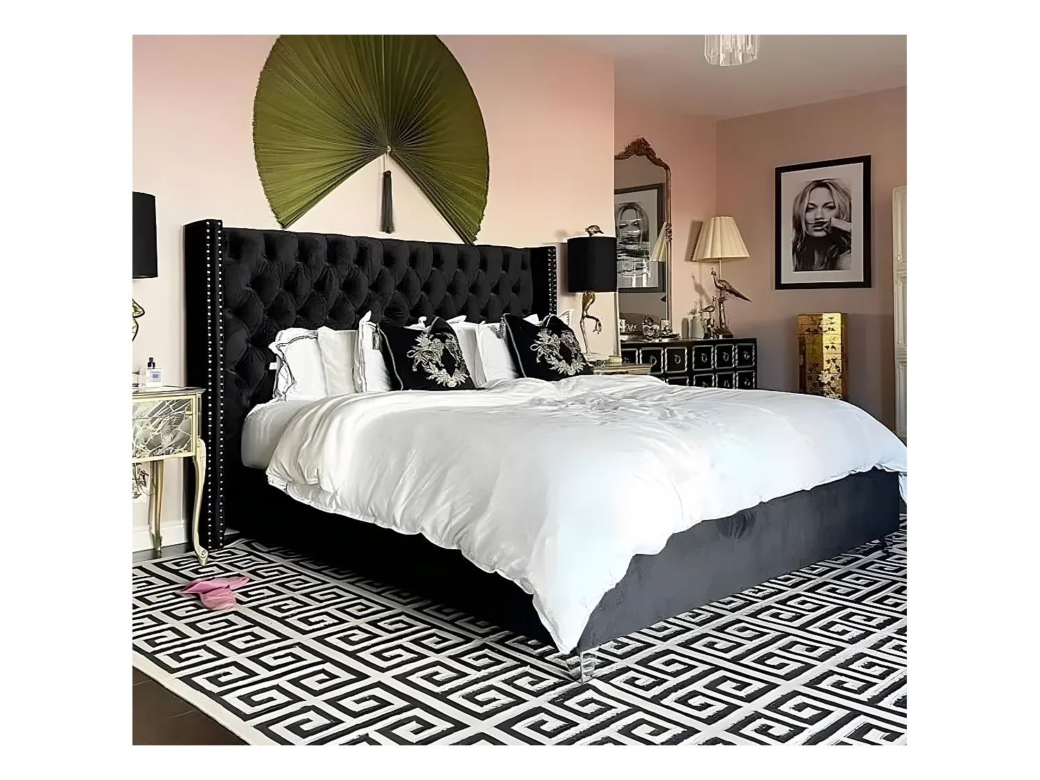 Lit double 180X200 cm PRINCESSE velours sommier inclus