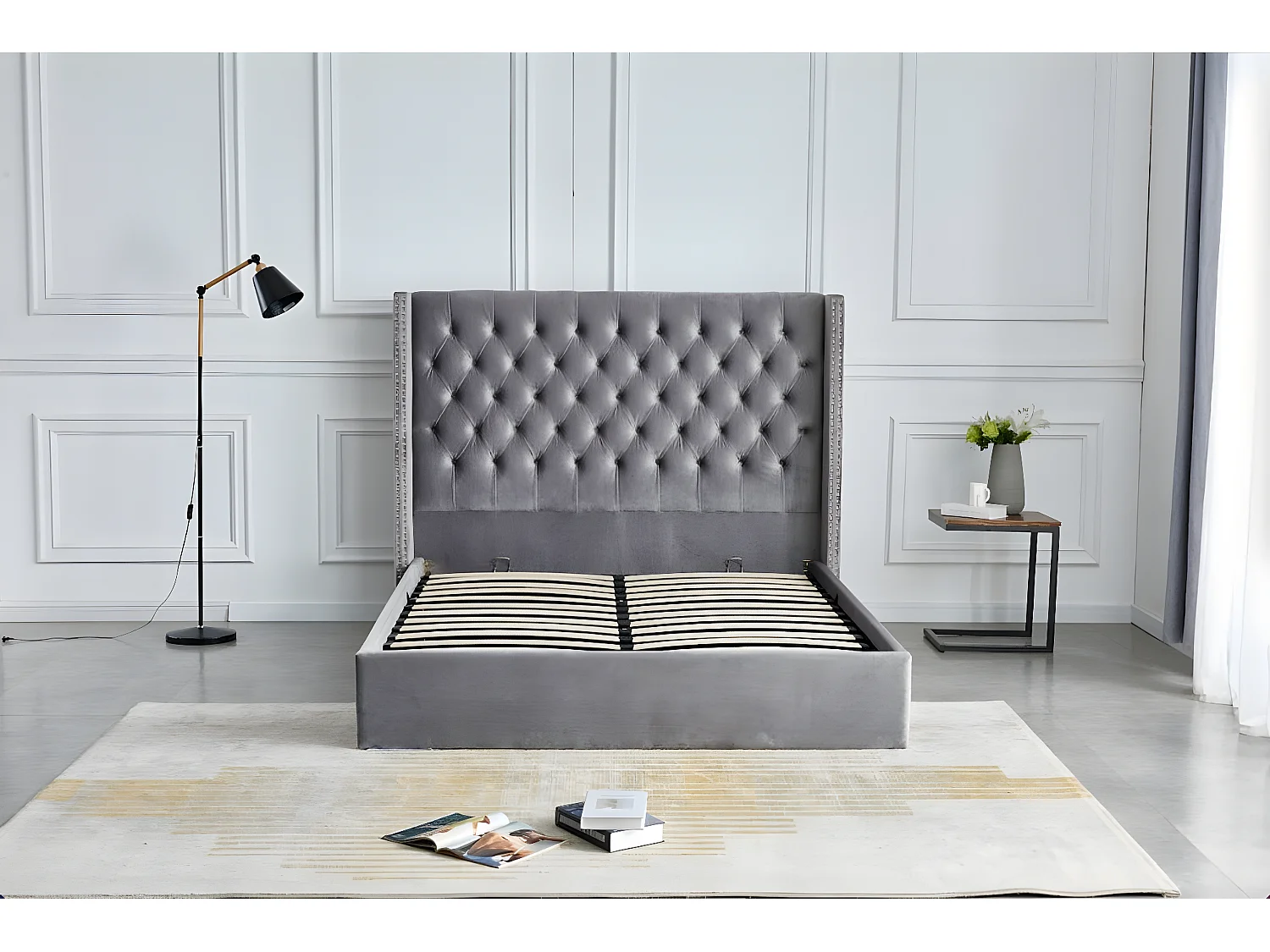 Lit COFFRE 2 places 180X200 cm CLOUTE velours GRIS