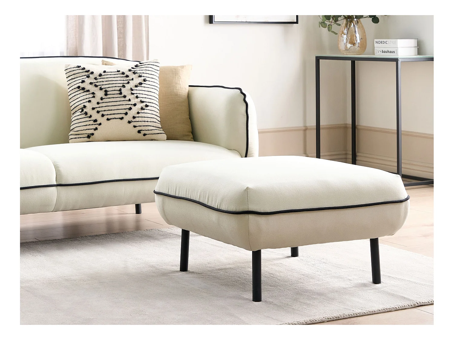 Ottoman TONSBERG Tissu Beige clair