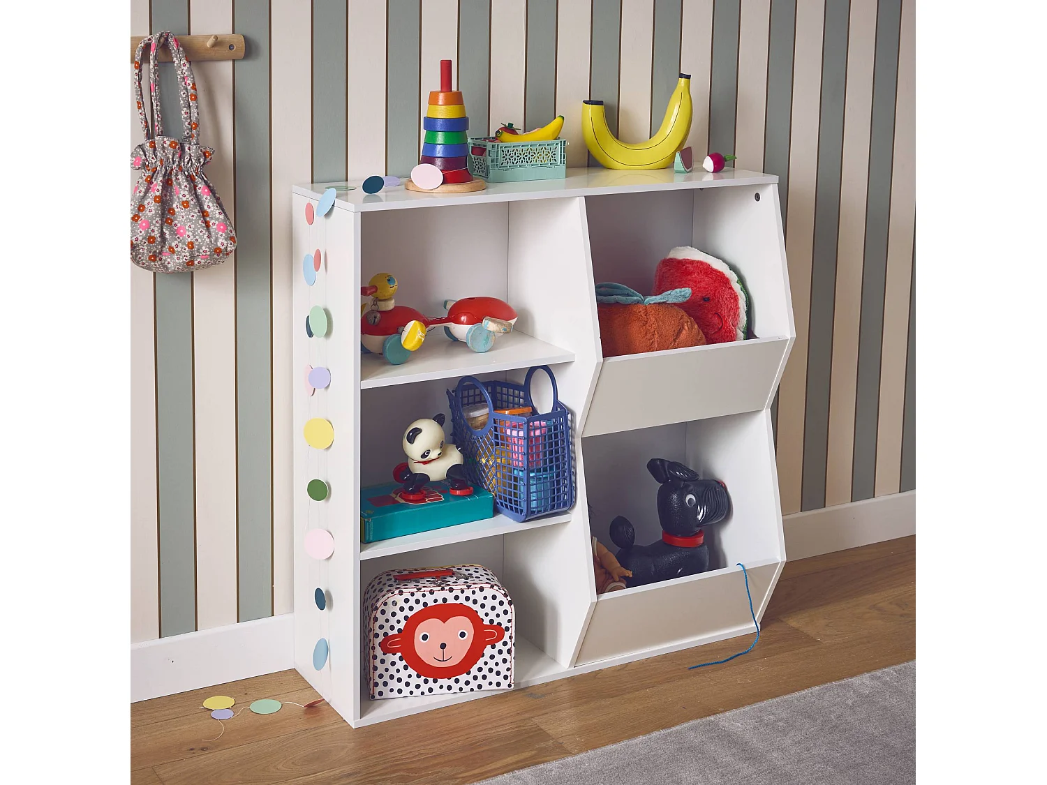 Mueble para niños, 3 estantes y 2 espacios de almacenamiento blanco