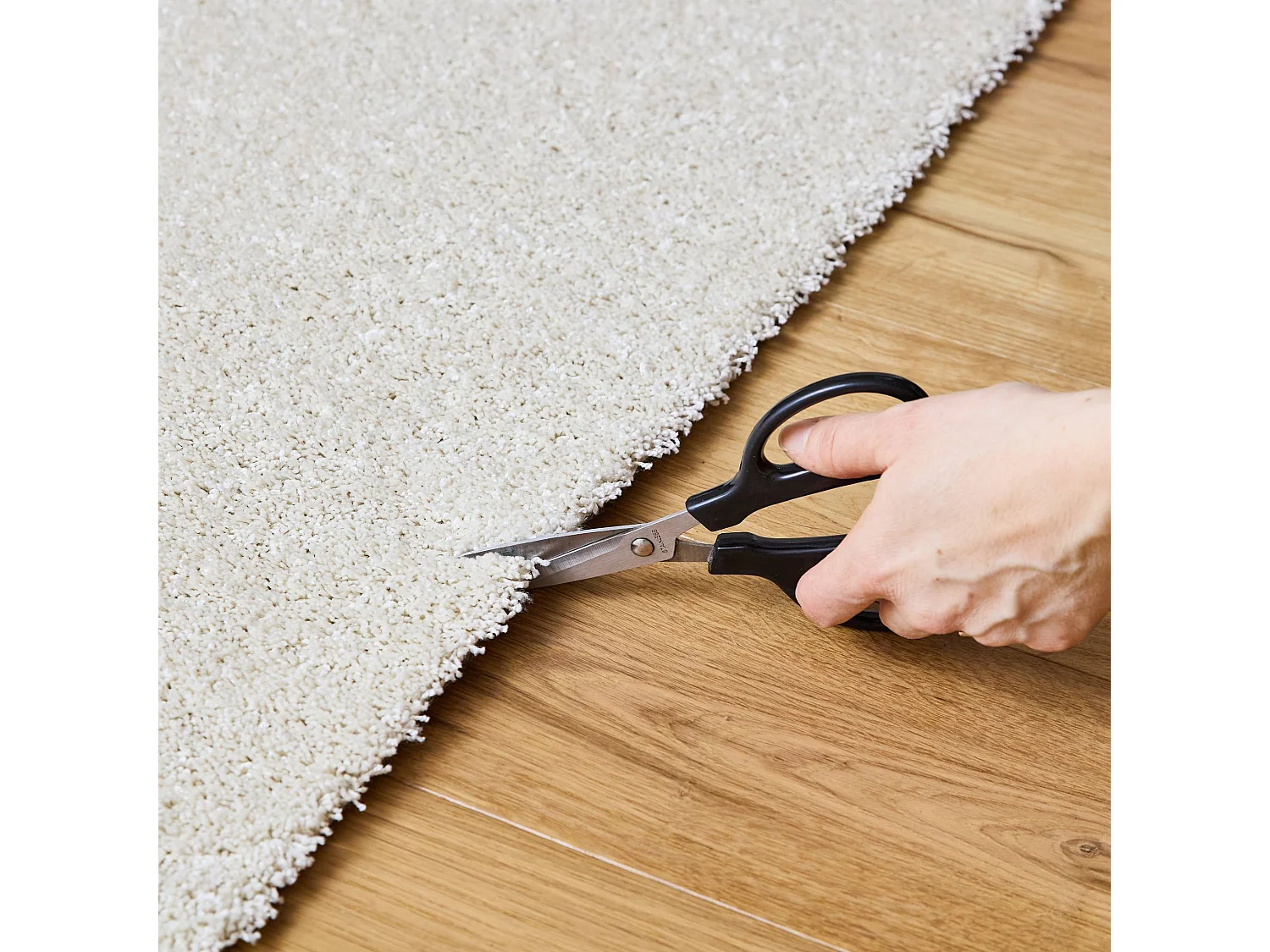 Tapis intérieur velours frisé crème. 200 x 290cm poil ras effet bouclette