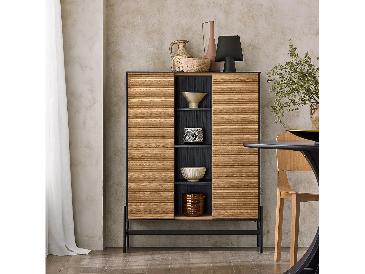 Kredens z 2 drzwiami HFSB04-SCH