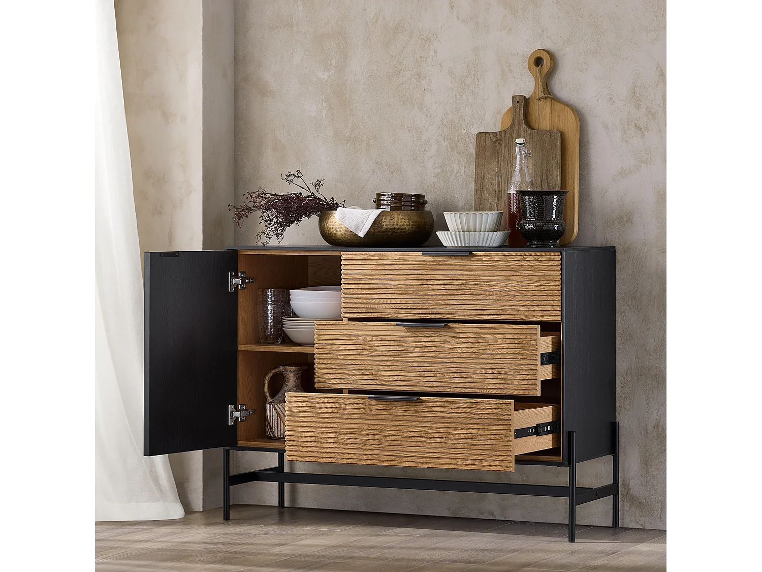 Kredens z 1 drzwiami i 3 szufladami HFSB02-SCH