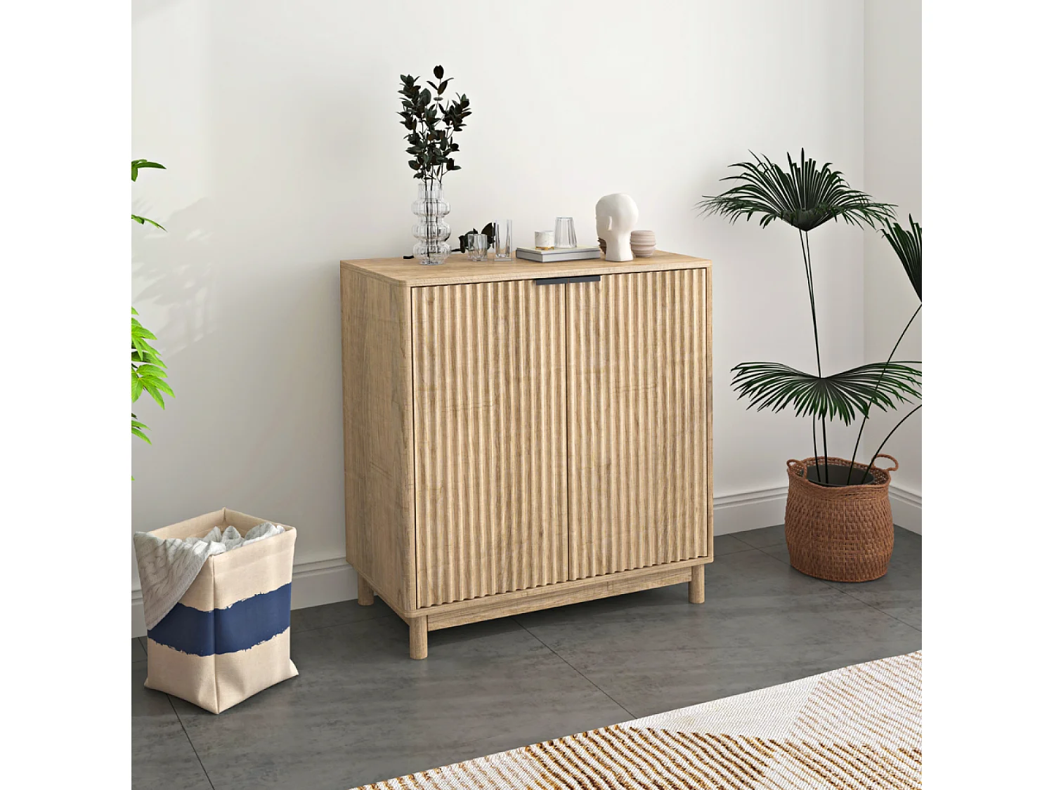 Credenza in legno con 2 ante e 2 nicchie SCANDI