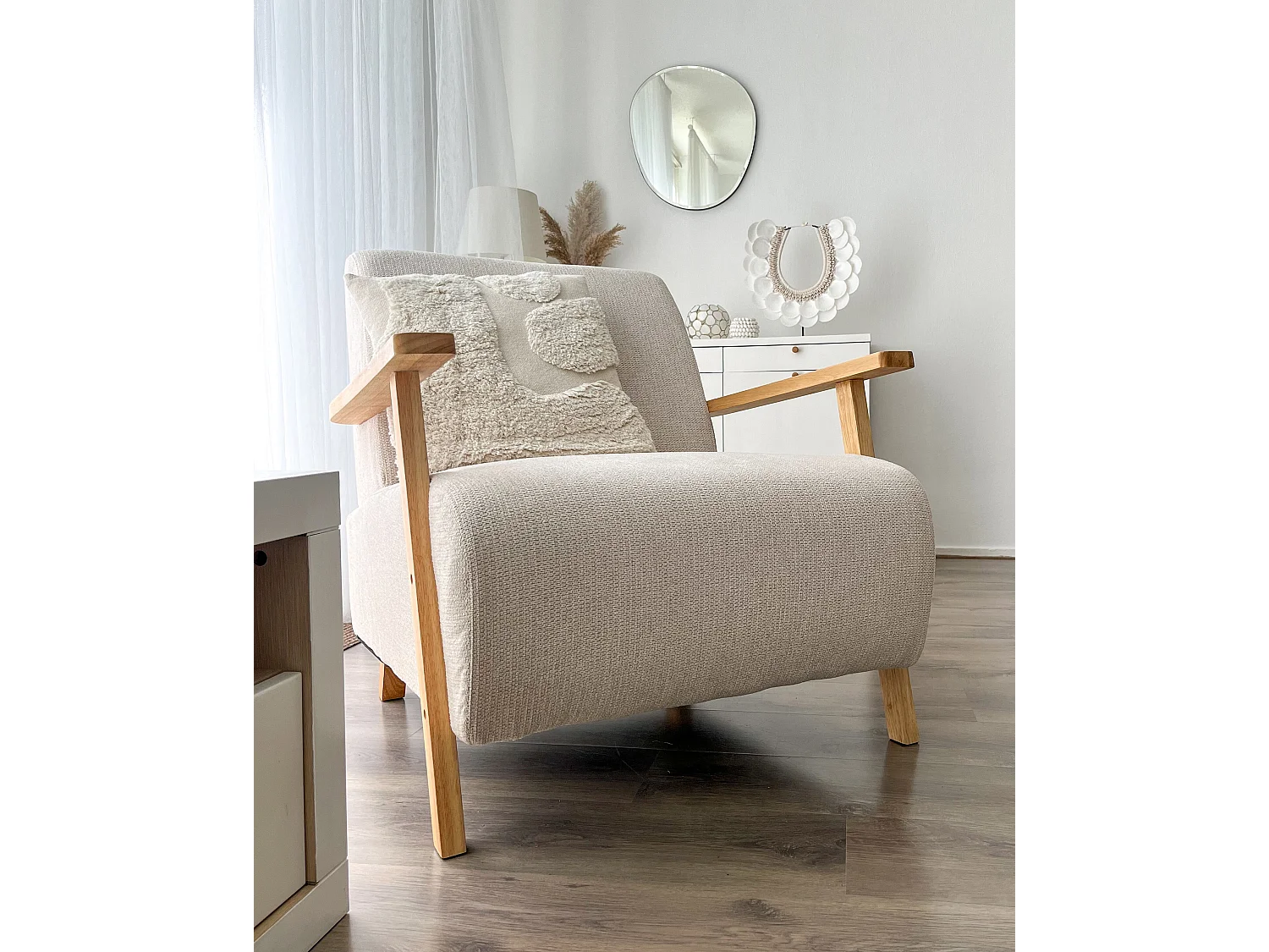 Fauteuil LESJA Tissu Beige clair