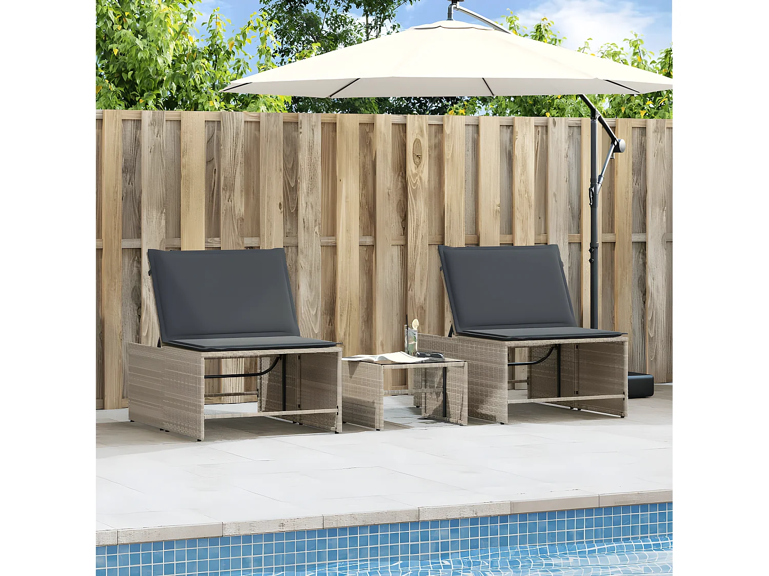 Lot de 2 Bains de soleil avec table gris clair résine tressée FR43714
