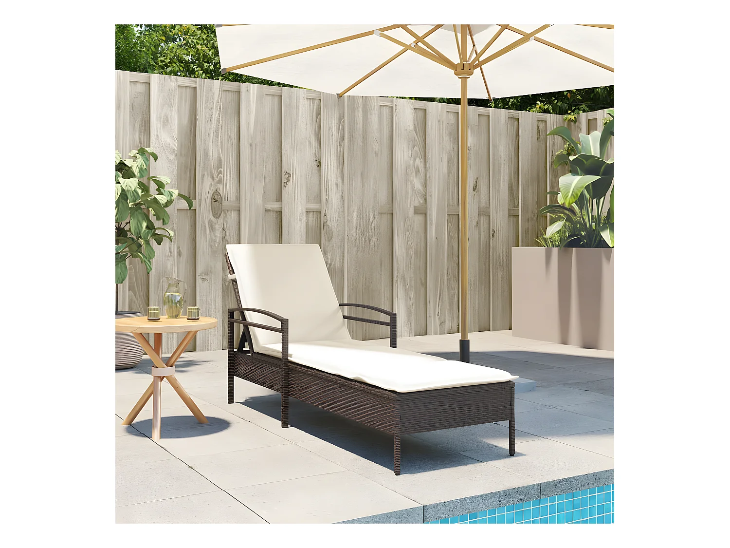 Bain de soleil avec coussin marron 63x200x81 cm résine tressée FR40894