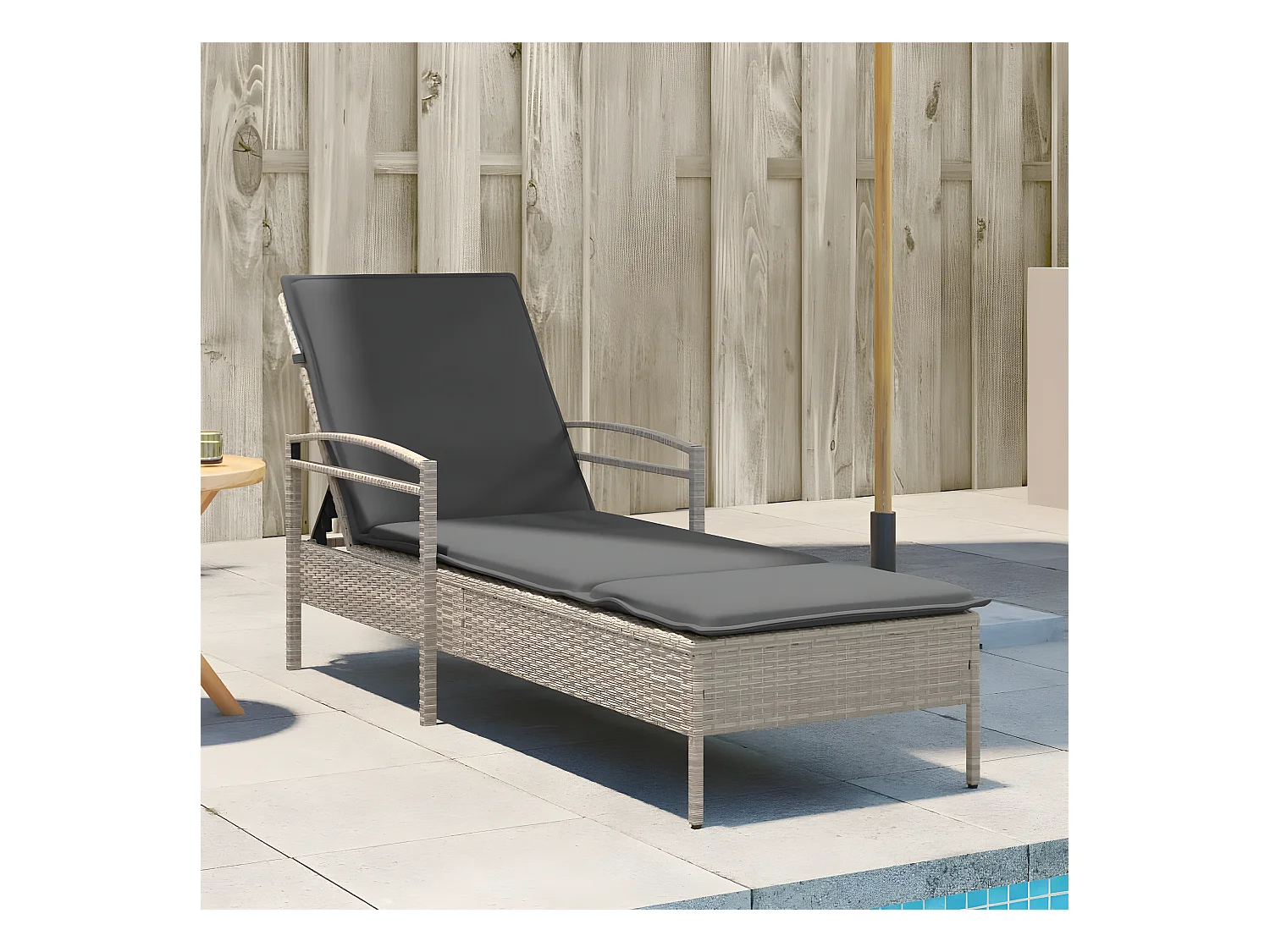 Bain de soleil et coussin gris clair 63x200x81 cm résine tressée FR55371
