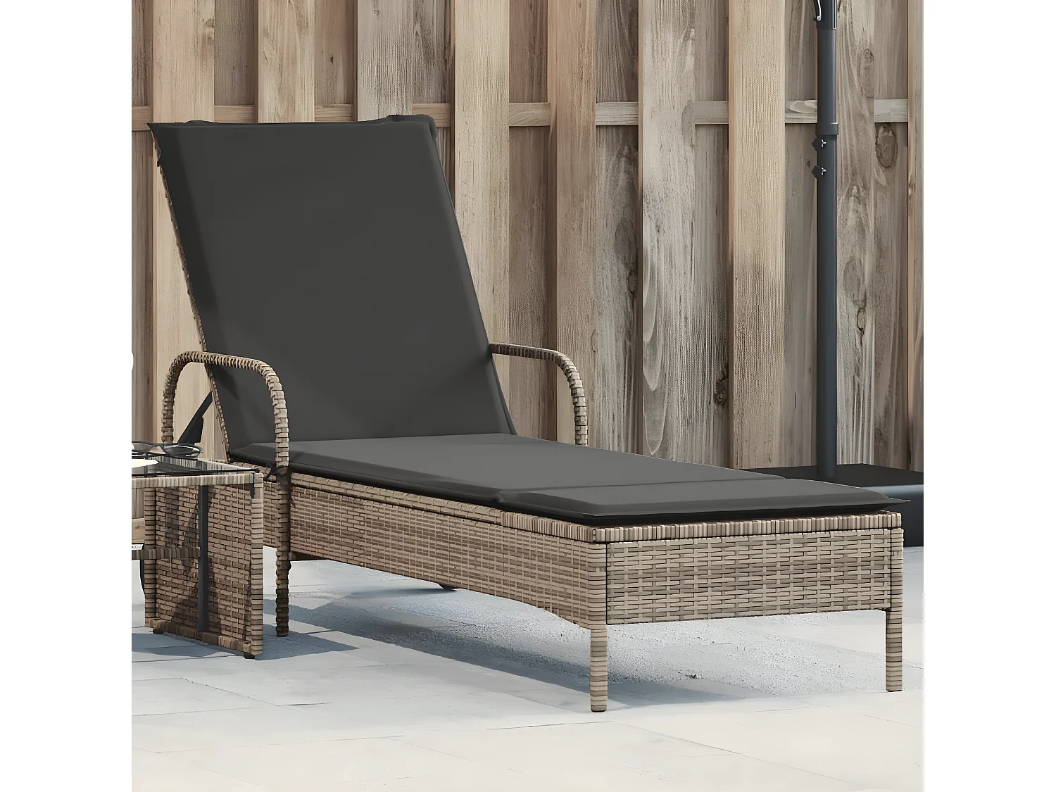 Bain de soleil avec roues et coussin gris résine tressée FR97578