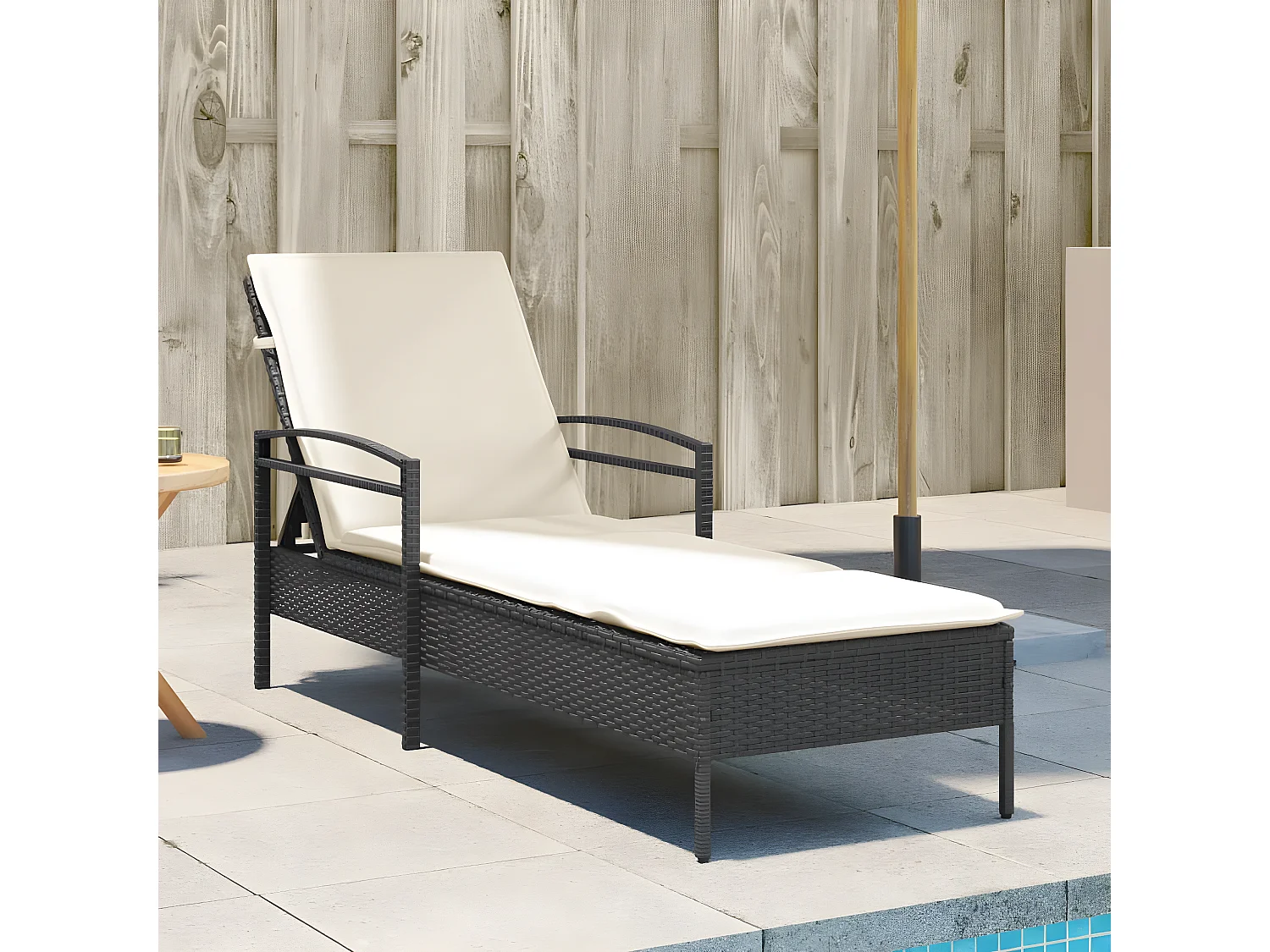 Bain de soleil avec coussin noir 63x200x81 cm résine tressée FR76302