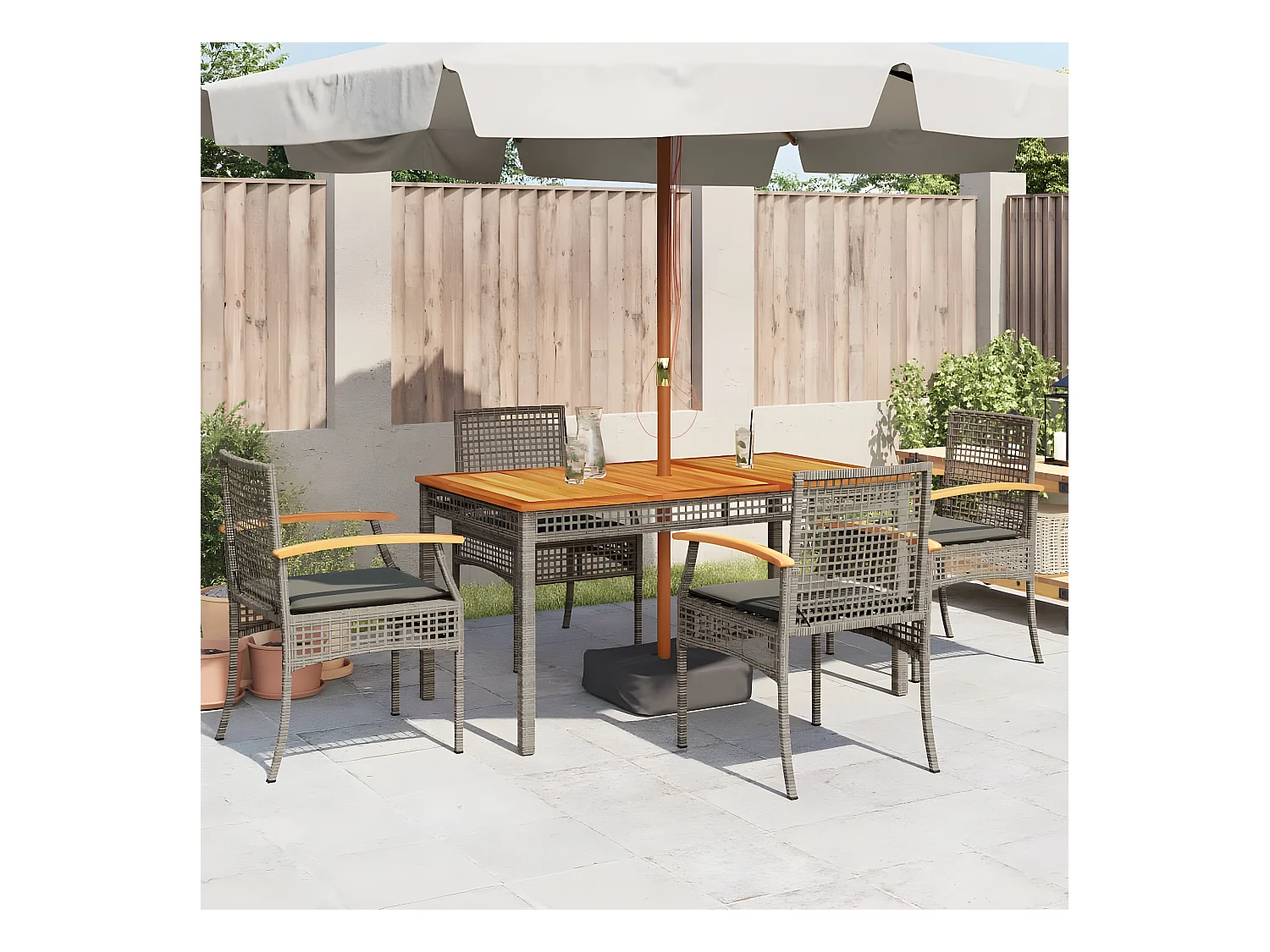 Lot de 4 Chaises de jardin coussins gris résine tressée acacia FR64397