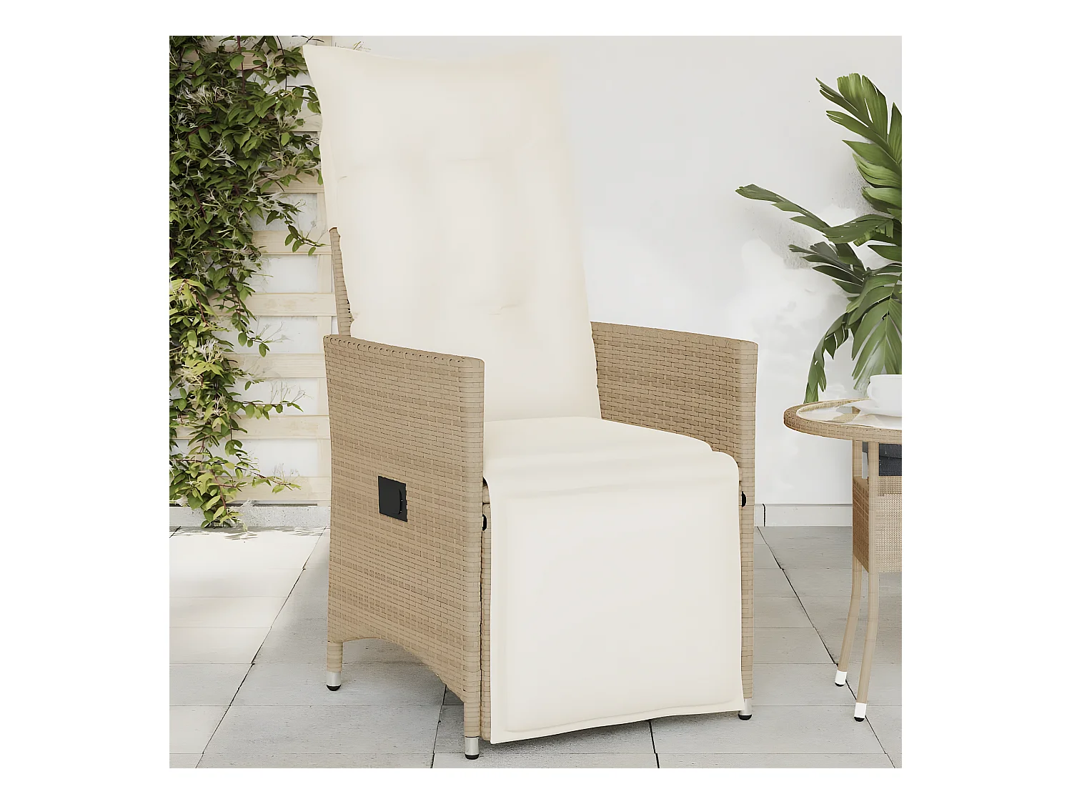 Chaise inclinable de jardin avec coussins beige résine tressée FR84356