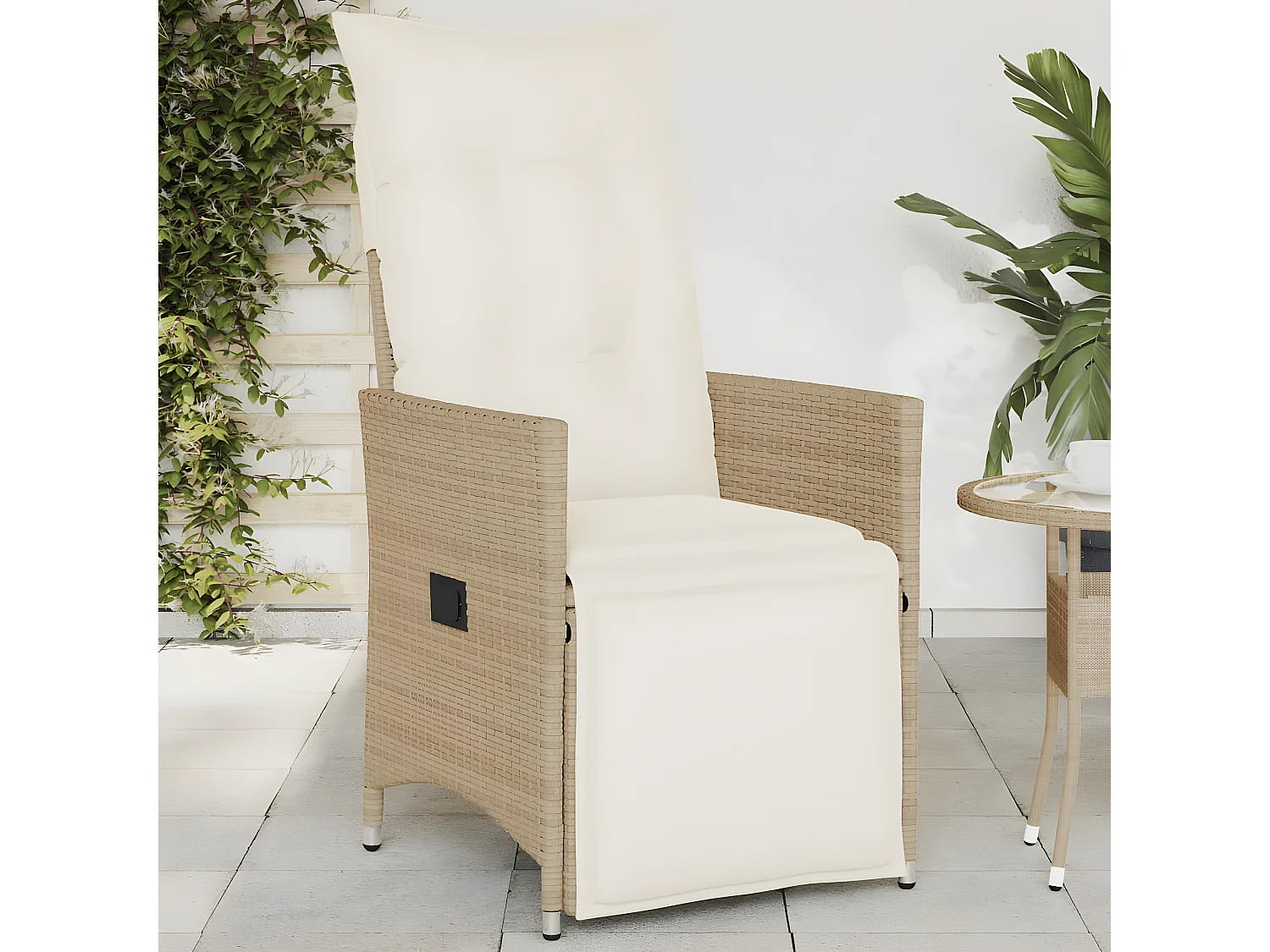 Chaise inclinable de jardin avec coussins beige résine tressée FR84356