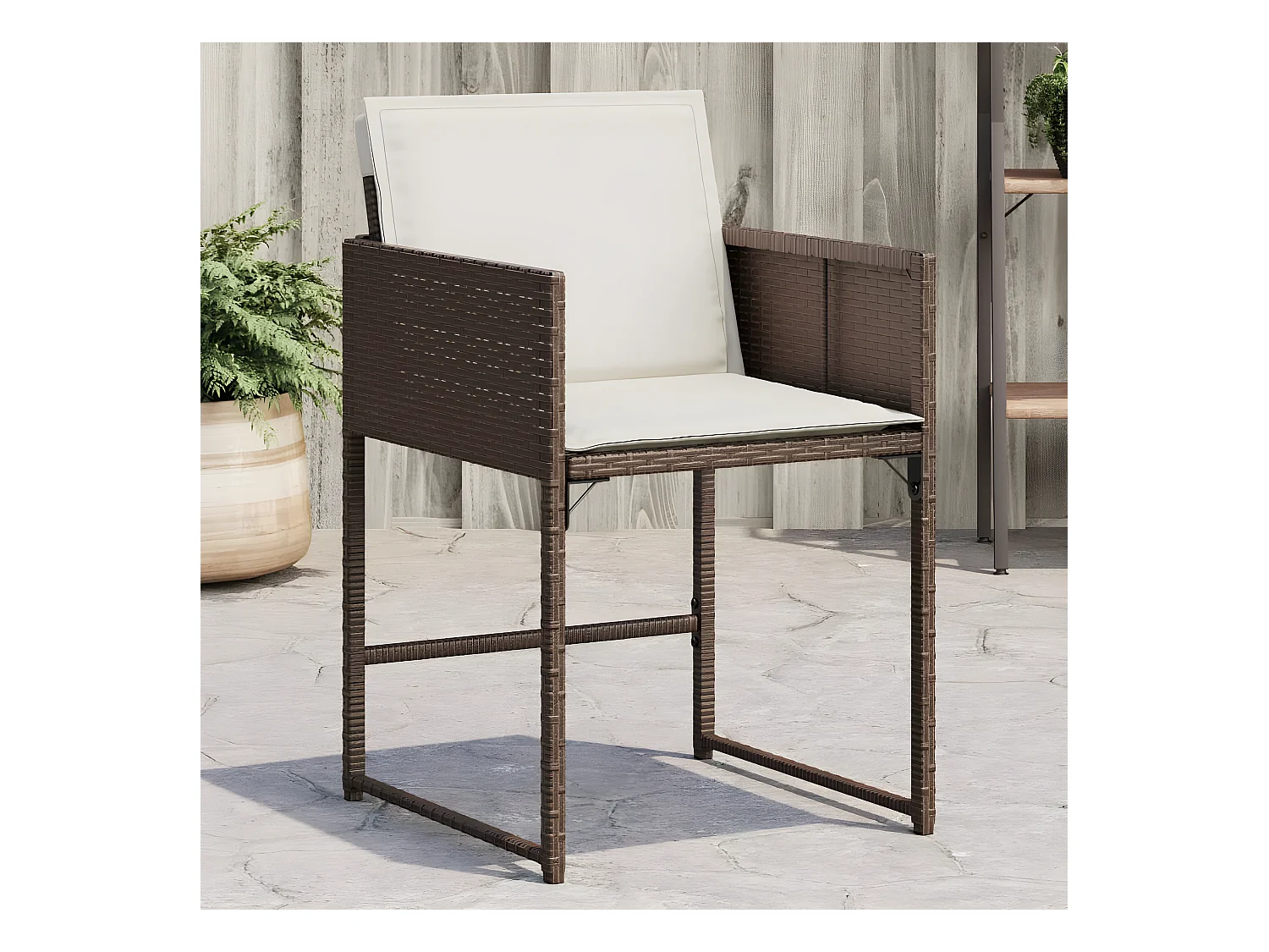 Lot de 4 Chaises de jardin avec coussins marron résine tressée FR36393