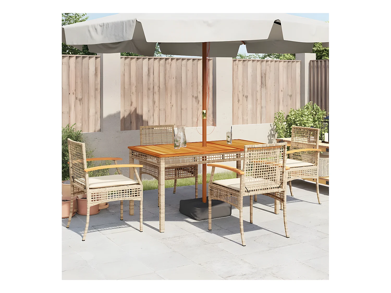 Lot de 4 Chaises de jardin coussins beige résine tressée acacia FR70616