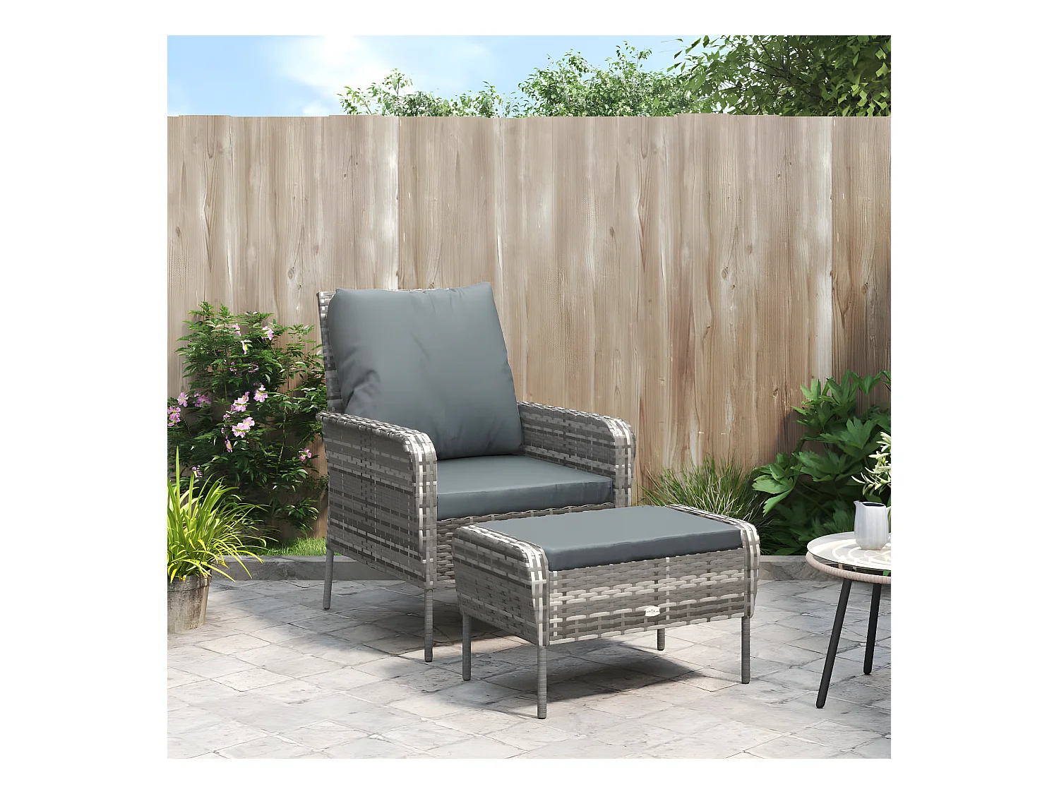 Chaise de jardin avec tabouret gris résine tressée FR78344