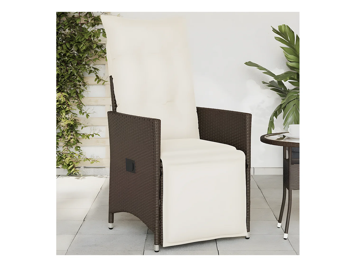 Chaise inclinable de jardin avec coussins marron résine tressée FR70741