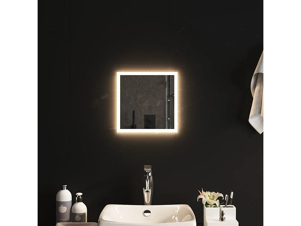 Miroir de salle de bain à LED 30x30 cm FR87904