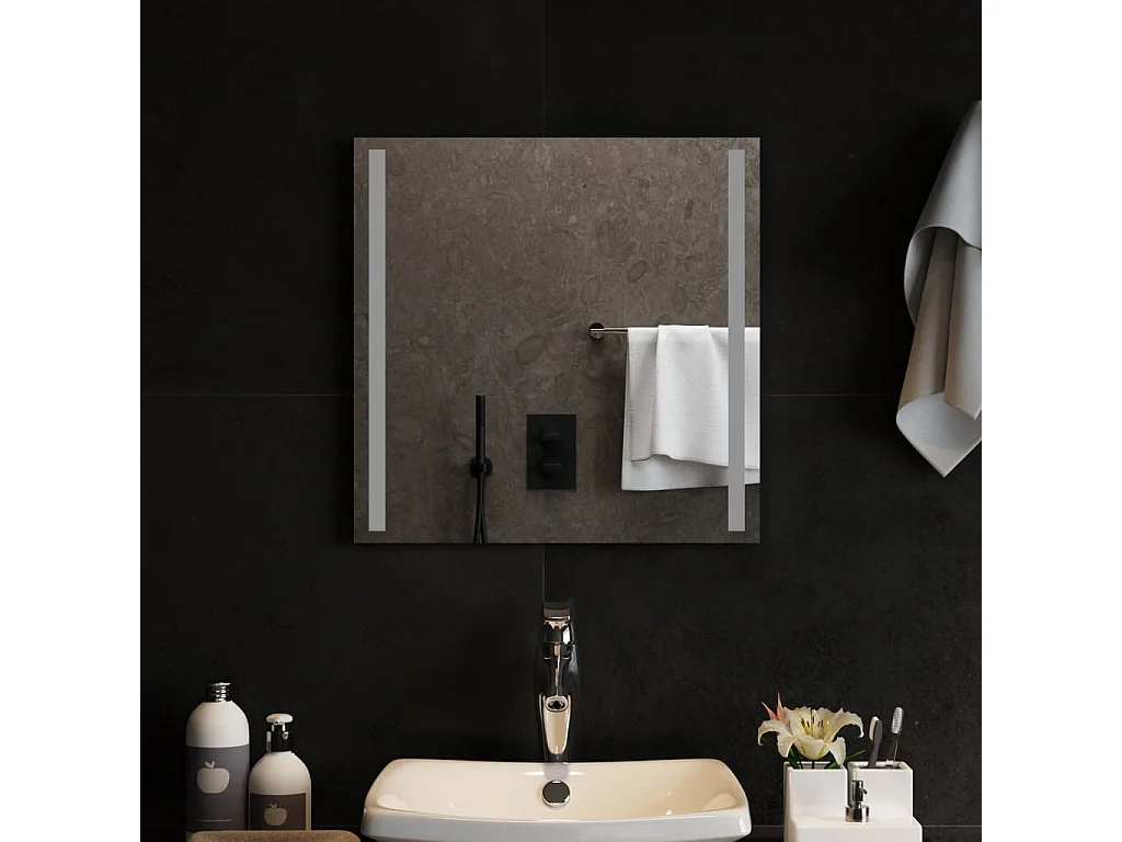 Miroir de salle de bain à LED 50x50 cm FR32134