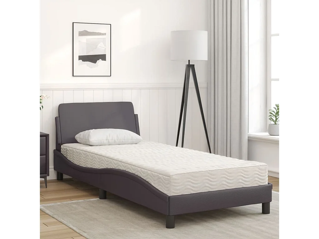 Bed met matras kunstleer grijs 90x190 cm BE613111