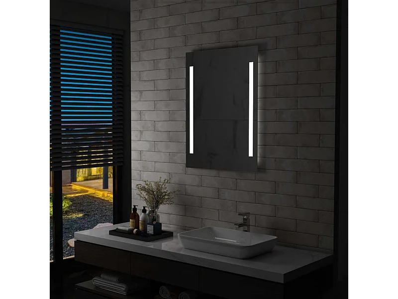 Miroir mural à LED pour salle de bains 60x80 cm FR41645