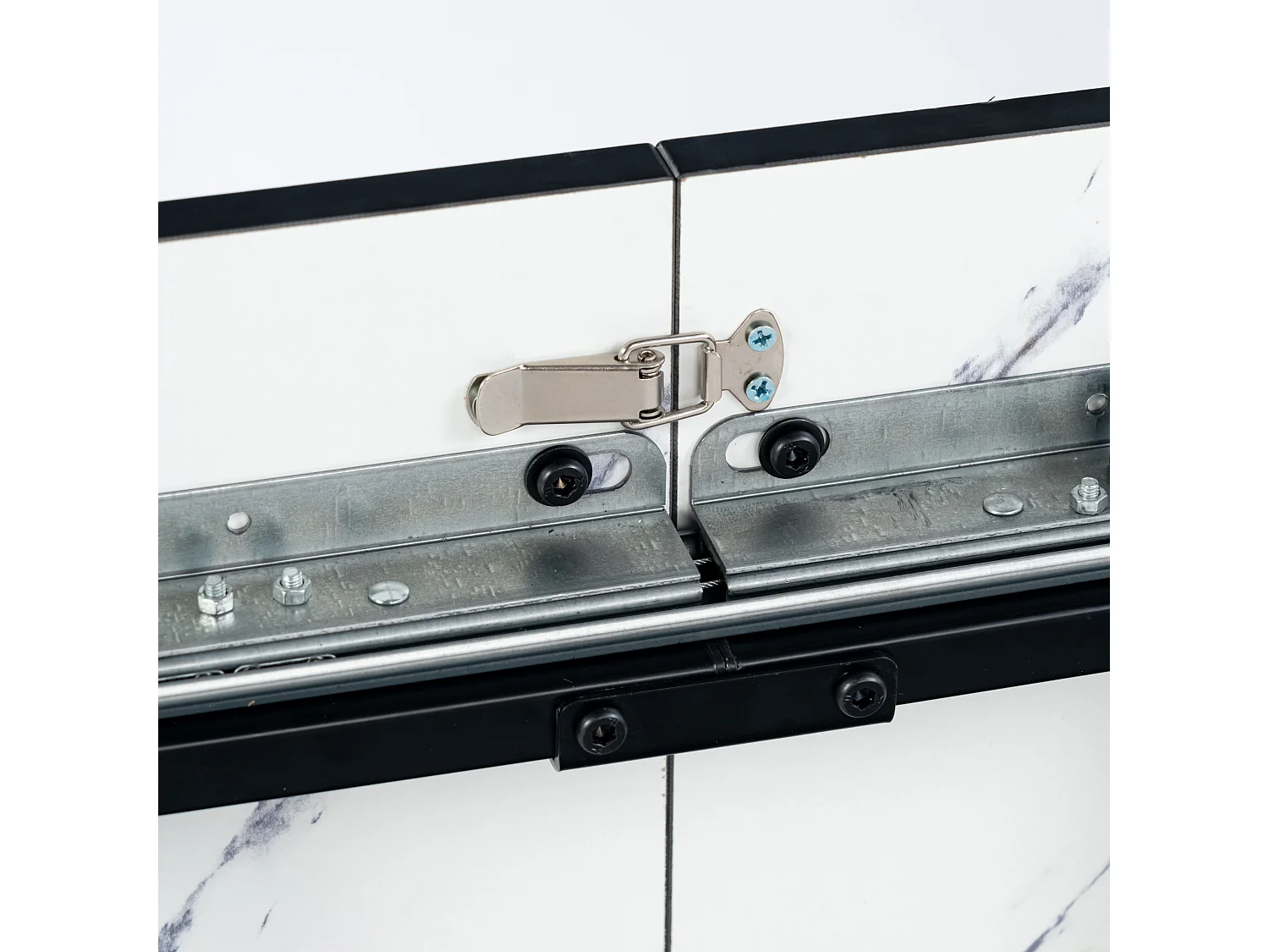 URBAN MEUBLE Table de salle à manger rectangulaire extensible blanche effet marbre de style scandinave pieds noir 120-160cm