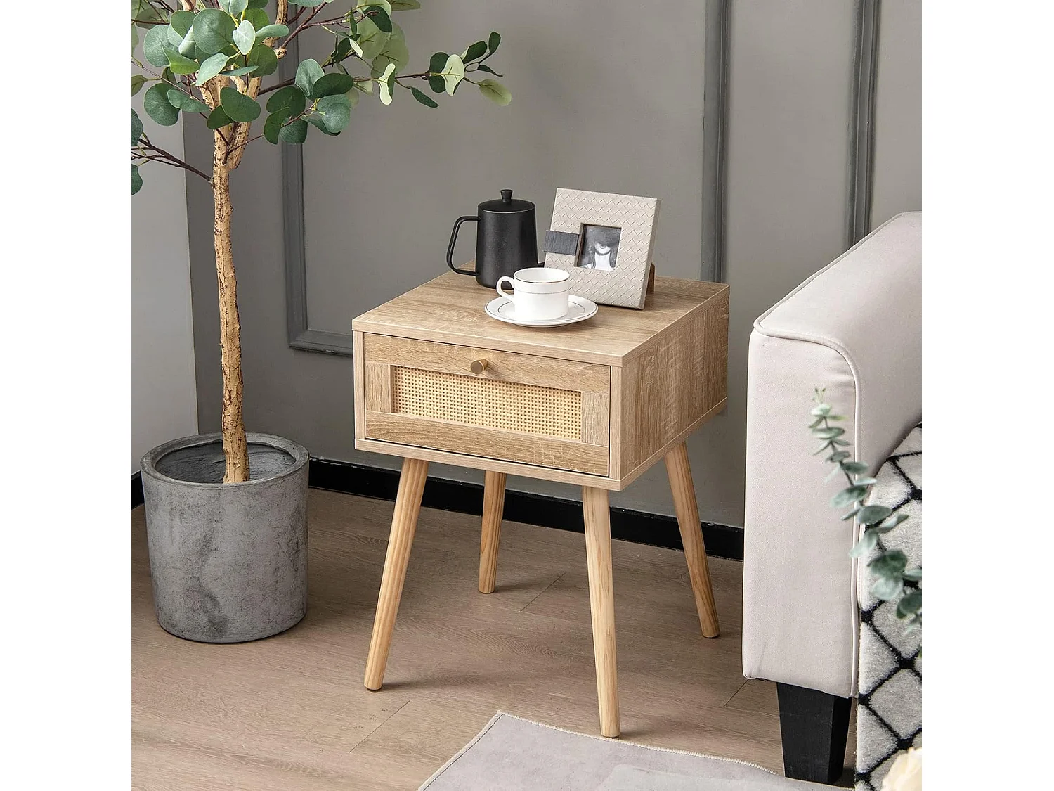 Table de Chevet en Rotin, Table de Nuit Bois avec Tiroir et 4 Pieds en Pin, Chevet de Lit pour Chambre, Salon, Style Naturel, 40 x 40 x 55 cm