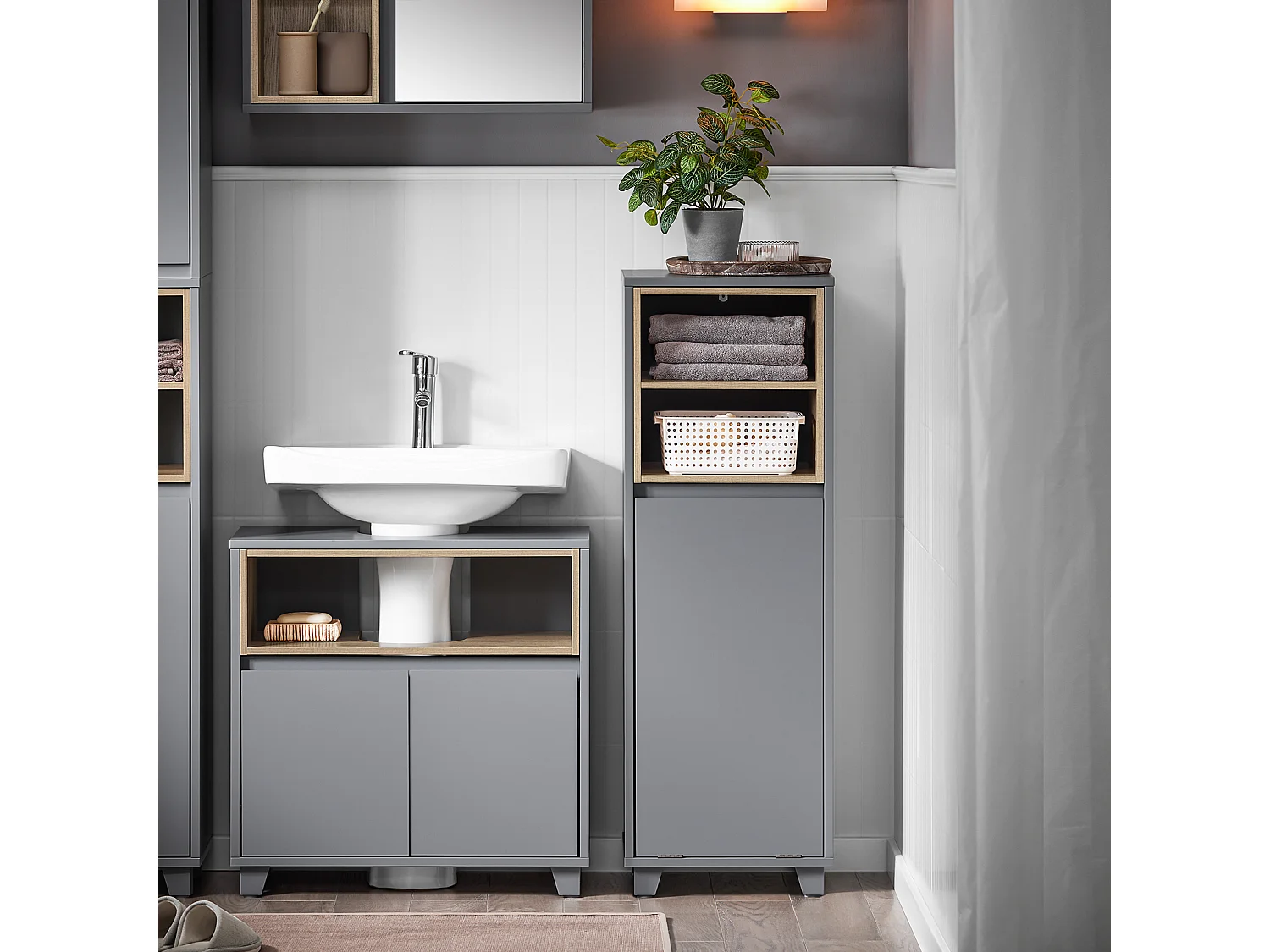 SoBuy BZR146-DG Meuble Bas de Salle de Bain, Meuble Demi-Colonne sur Pied, Placard WC Étroit avec 1 Panier à Linge