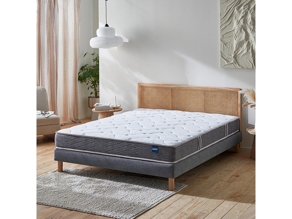 Integral 3 - Matelas en mousse, accueil ferme - 160x200 cm