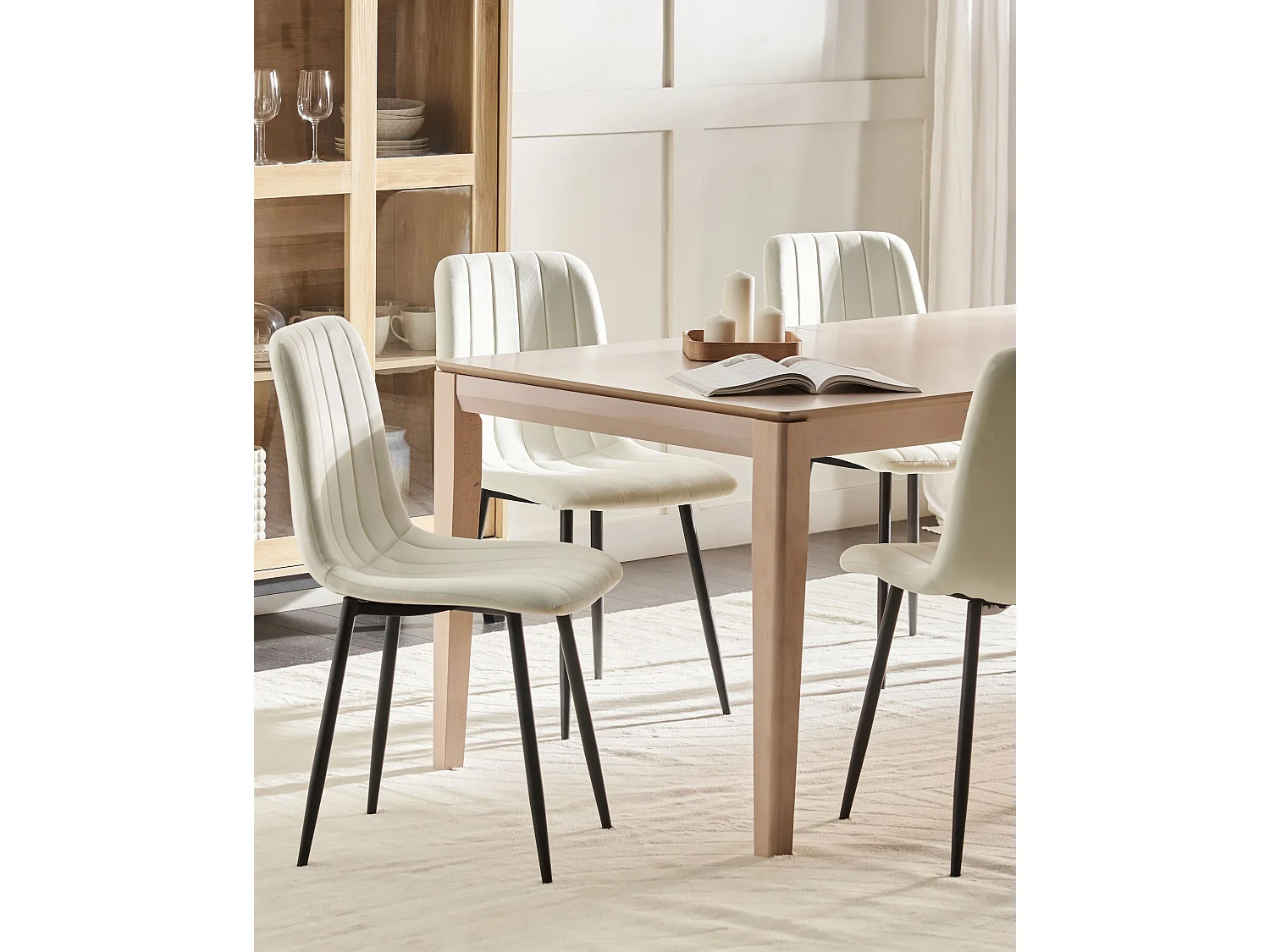 Lot de 4 chaises de salle à manger KALISPELL Velours Blanc cassé