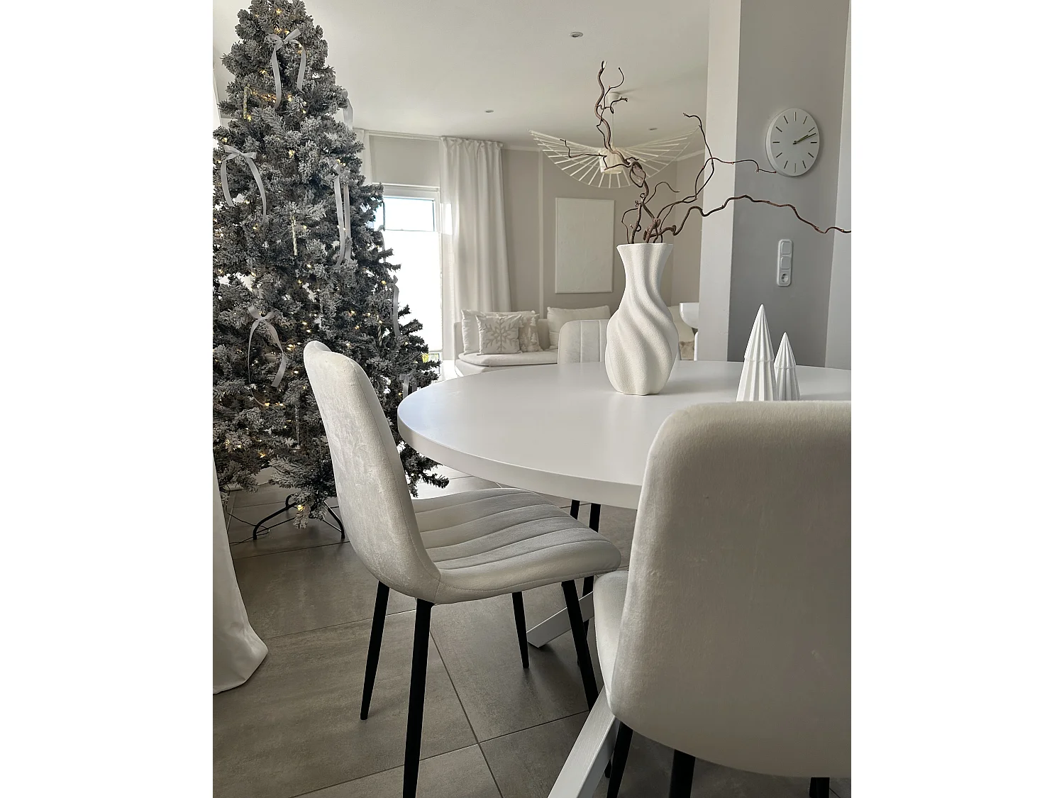 Set van 4 eetkamerstoelen KALISPELL Fluweel Gebroken wit