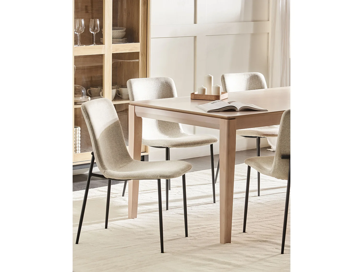 Lot de 4 chaises de salle à manger GLENDIVE Beige clair