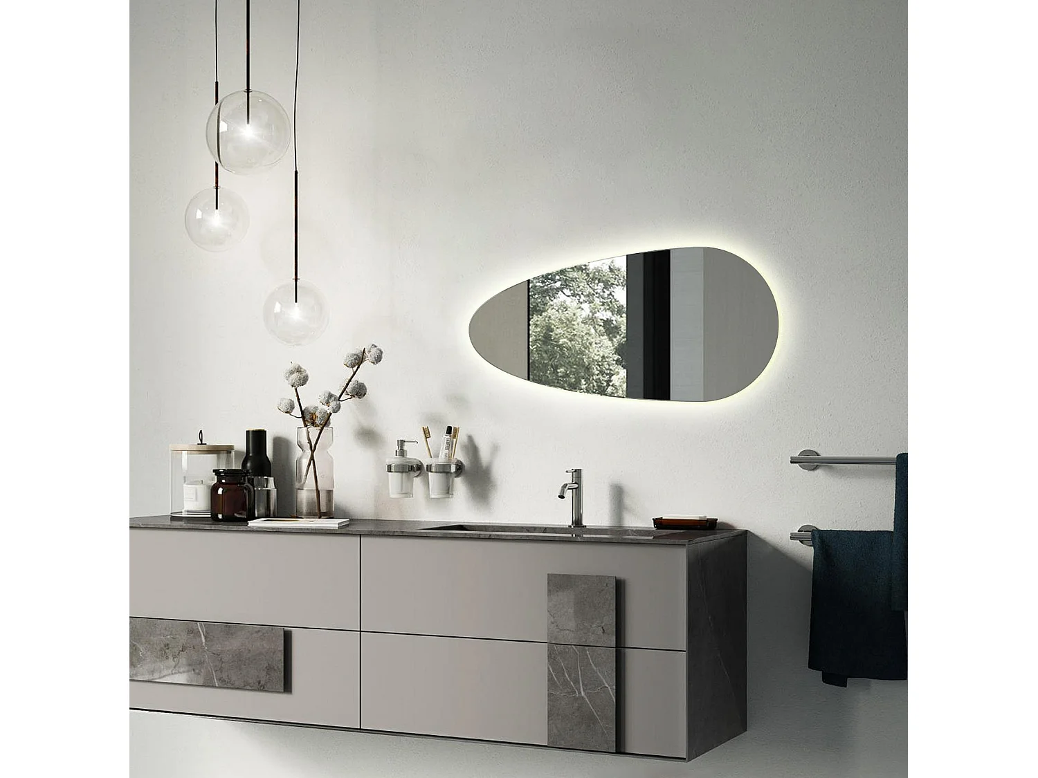 Miroir de salle de bain irrégulier - Larme - Tenture murale LED 35 cm x 70 cm - lumière chaude