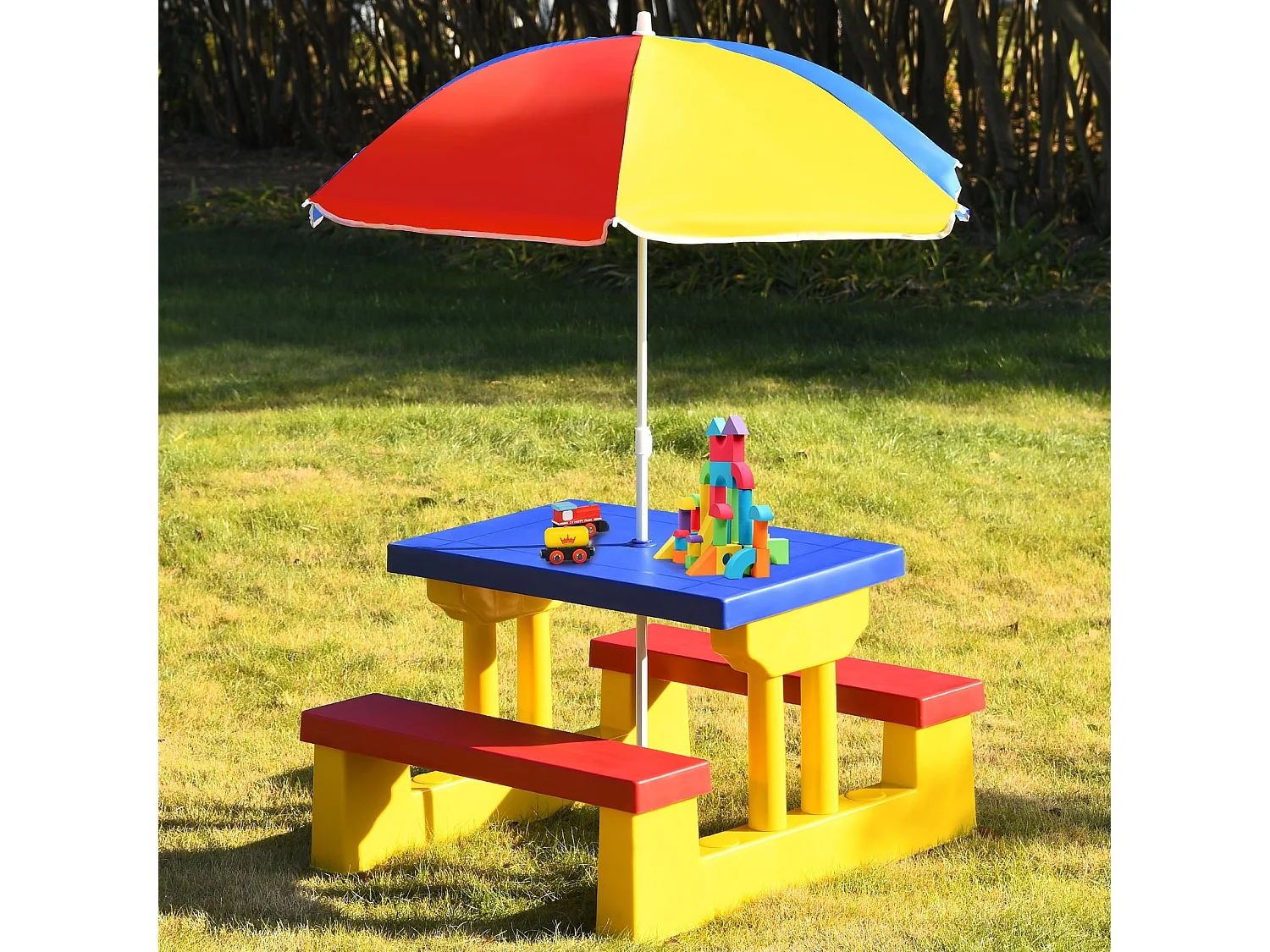 Set da giardino per bambini: tavolino, panca e ombrellone