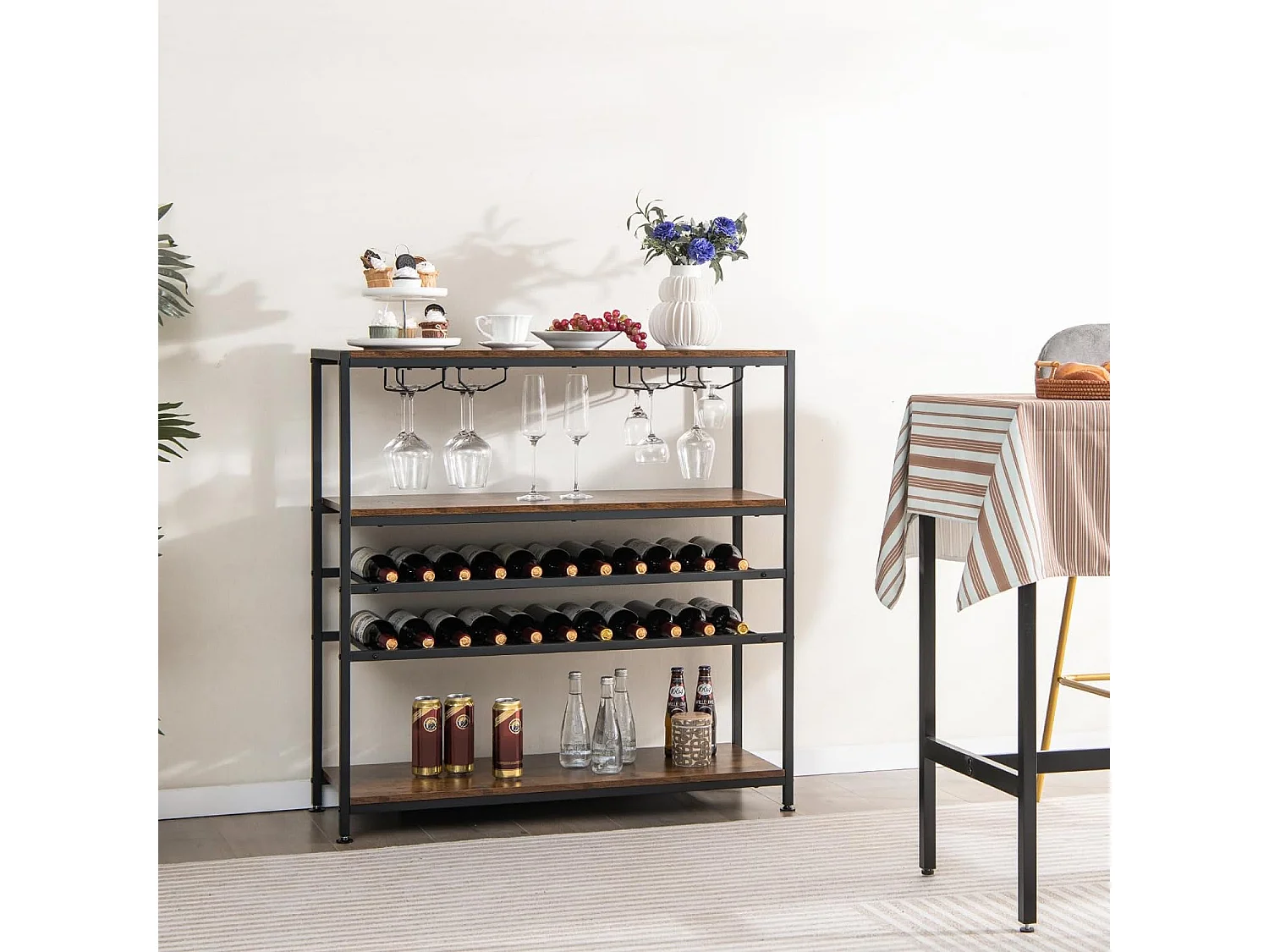 Weinregal mit Glashalter & Regalen