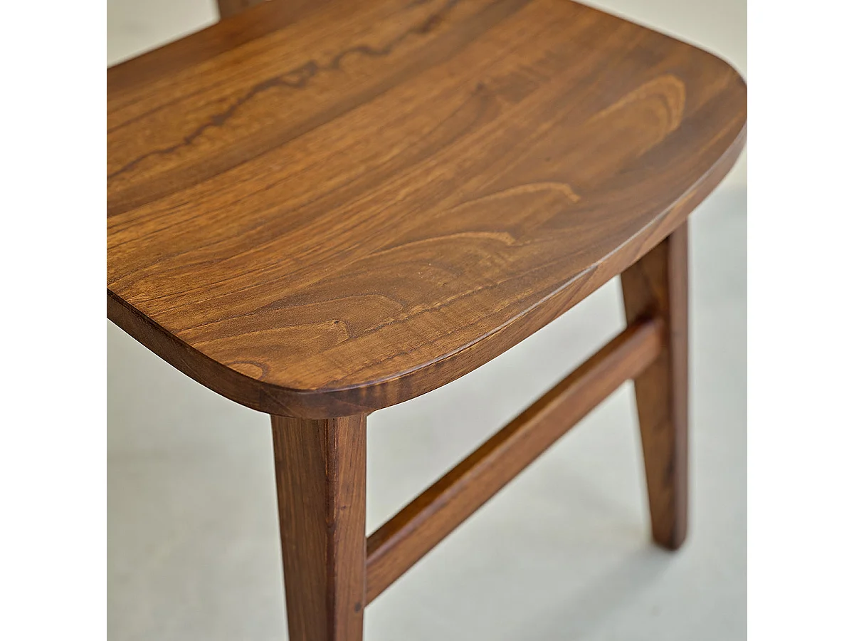 Sedia in legno finitura in noce