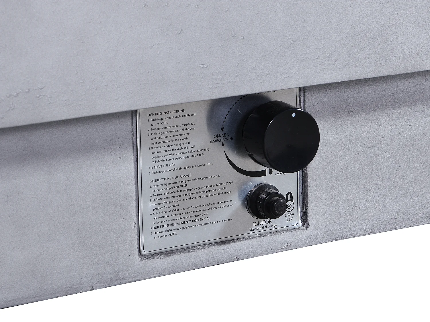 Tisch rechteckig mit Gasfeuerstelle - MGO - Beton-Optik - Eckige Feuerstelle - SEROZA