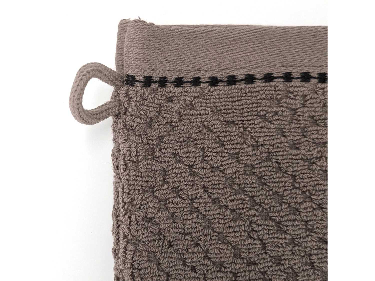 Lot de deux gants de toilette 16x21 cm pur coton collection OSAKA fleurs marron