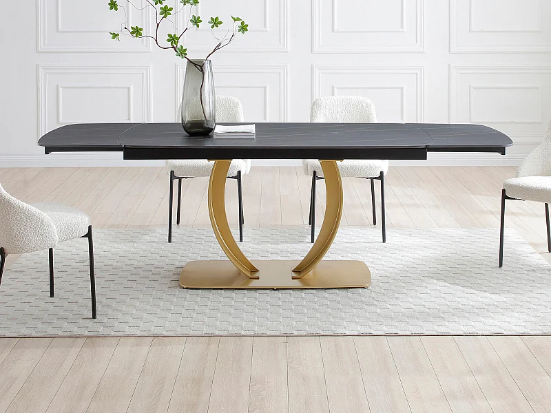 Mesa extensible de comedor para 6 a 10 personas en cerámica y metal dorado - Efecto mármol negro - OLIFIA de Maison Céphy